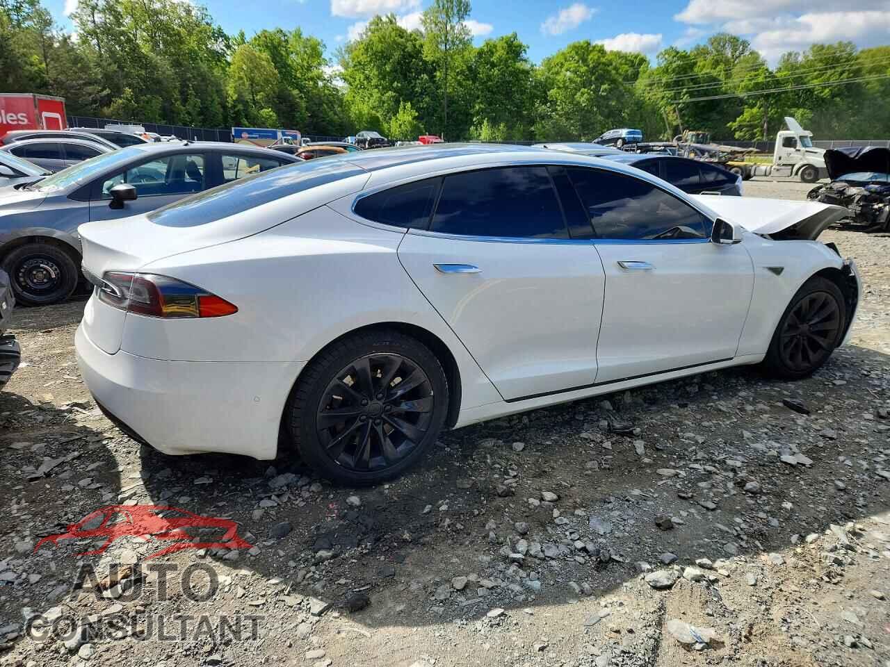 TESLA MODEL S 2016 - 5YJSA1E11GF156024