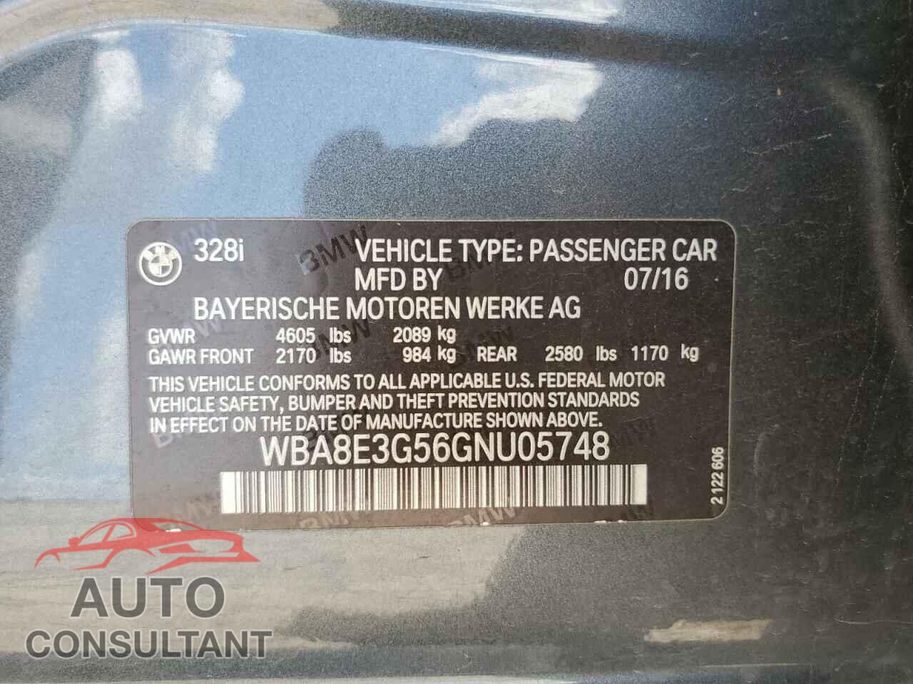 BMW 3 SERIES 2016 - WBA8E3G56GNU05748