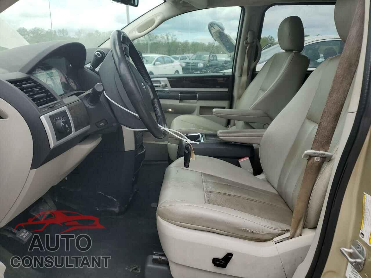 DODGE CARAVAN 2010 - 2D4RN5DX6AR217009