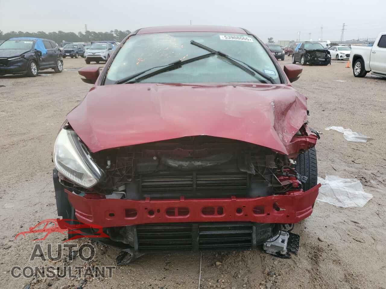 FORD FOCUS 2017 - 1FADP3F25HL299153