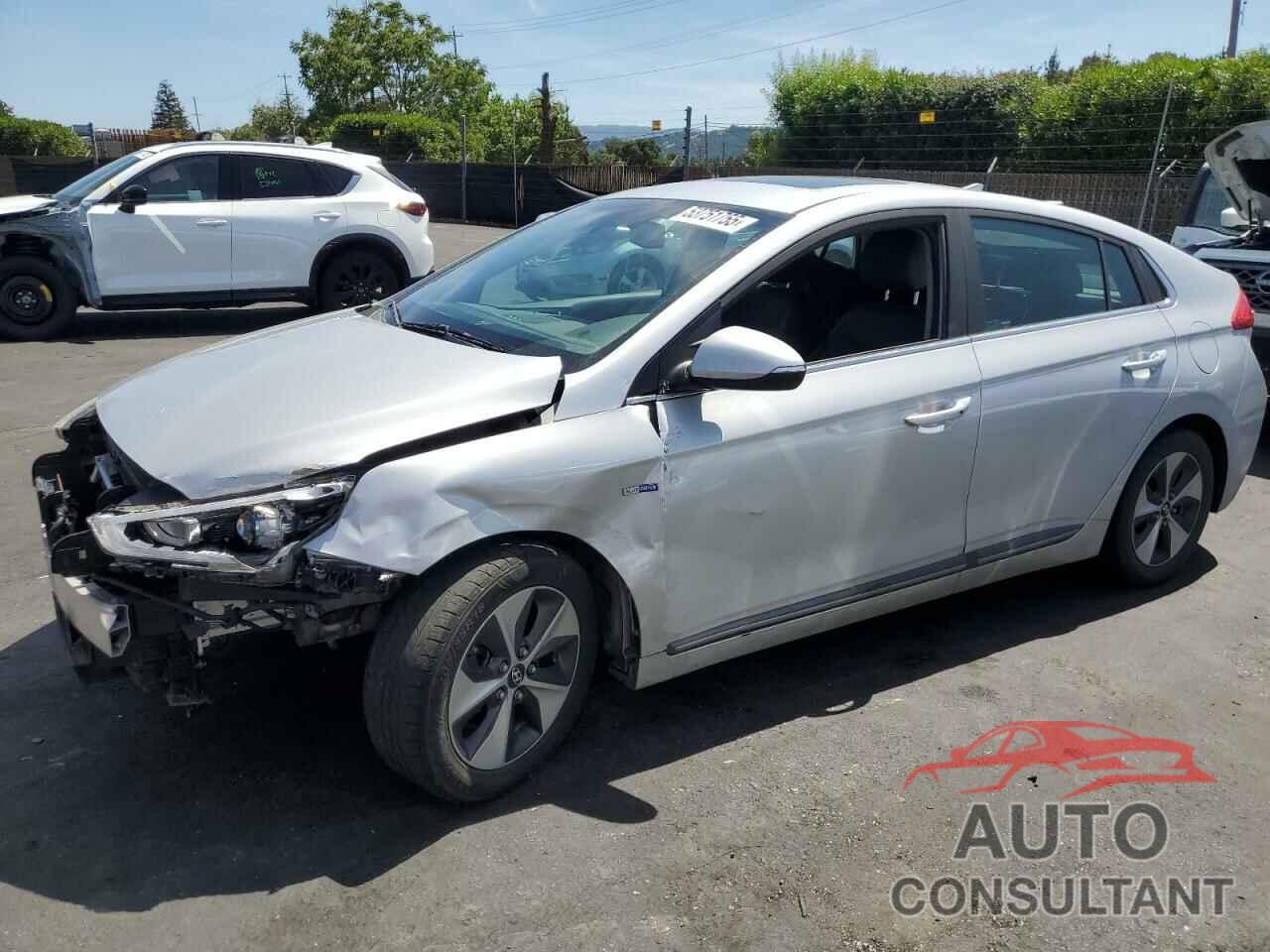 HYUNDAI IONIQ 2019 - KMHC05LH3KU034985