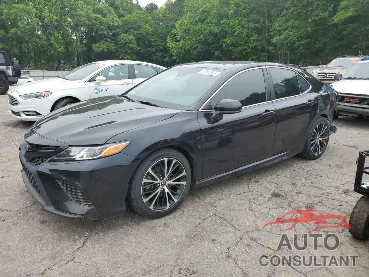 TOYOTA CAMRY 2018 - 4T1B11HK2JU649452
