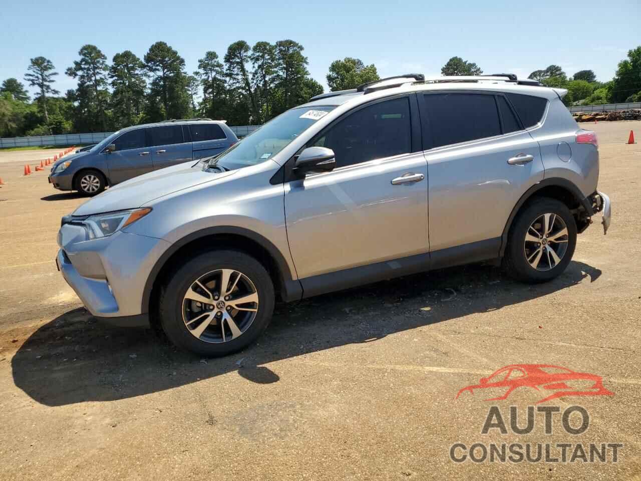 TOYOTA RAV4 2018 - 2T3WFREV2JW435343