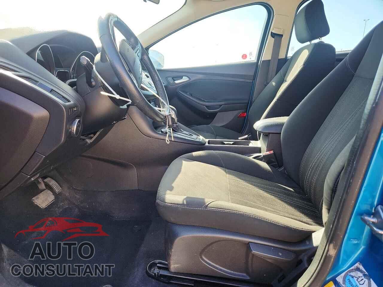 FORD FOCUS 2017 - 1FADP3K2XHL220467