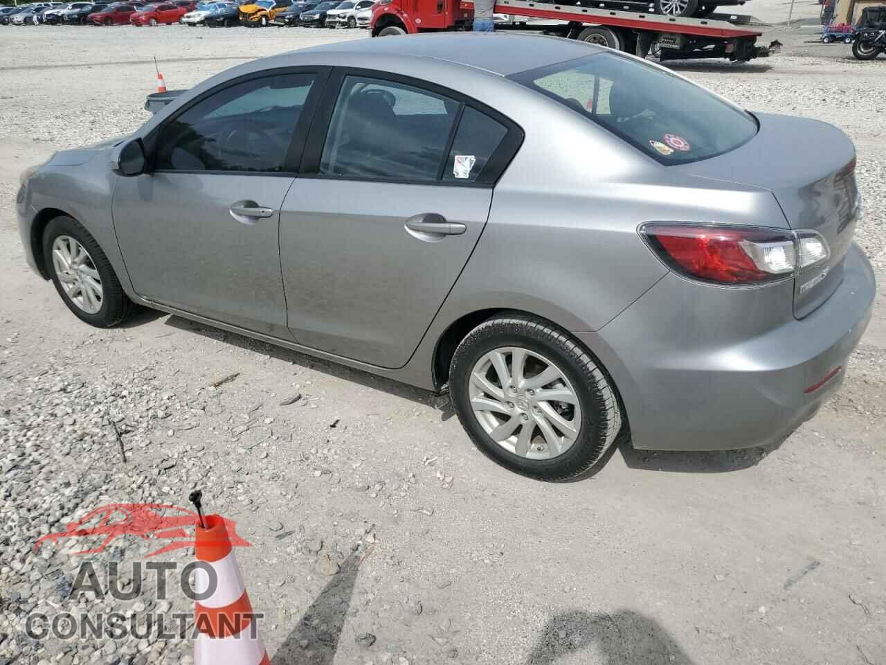 MAZDA 3 2012 - JM1BL1V73C1562467