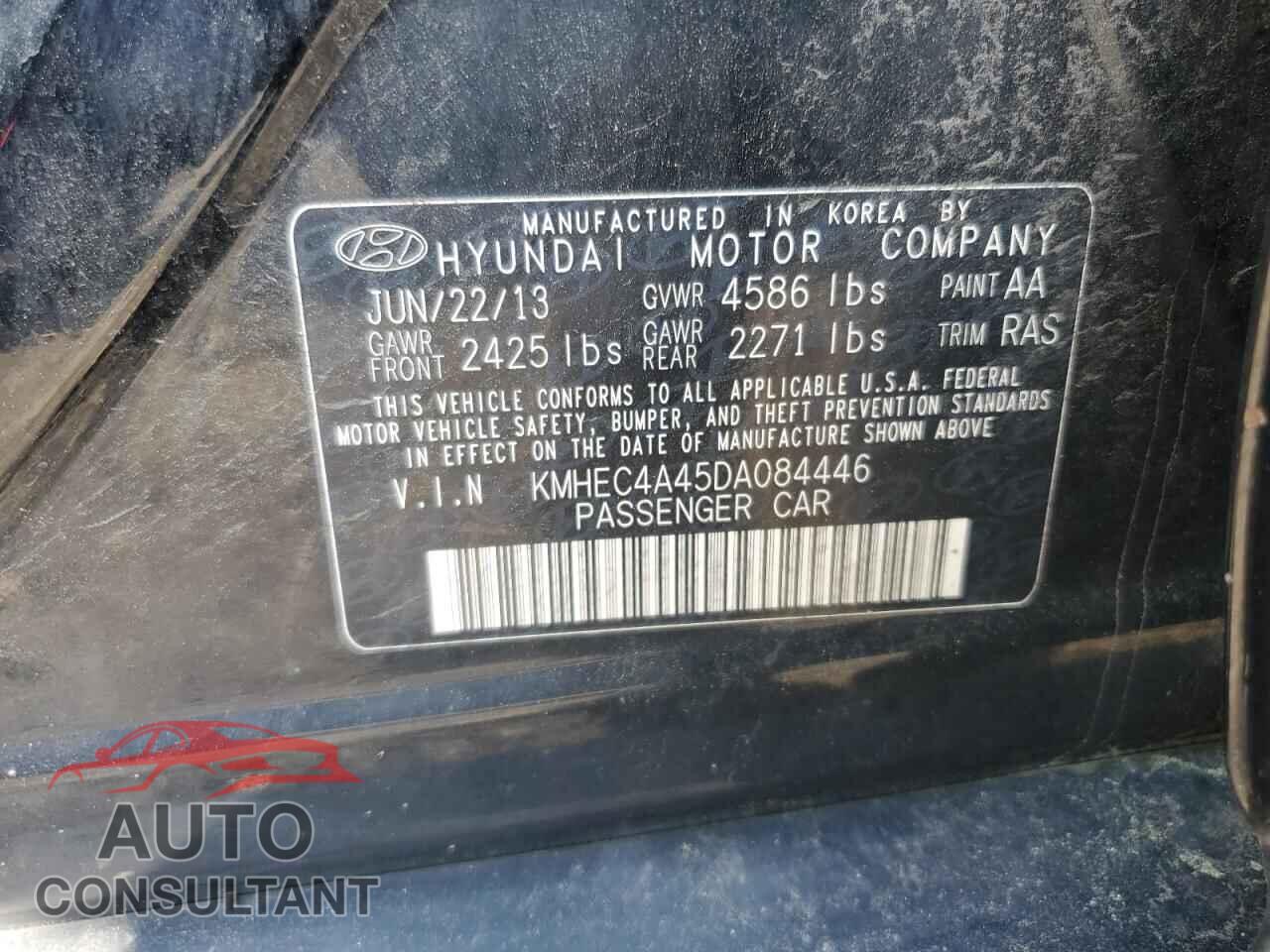 HYUNDAI SONATA 2013 - KMHEC4A45DA084446