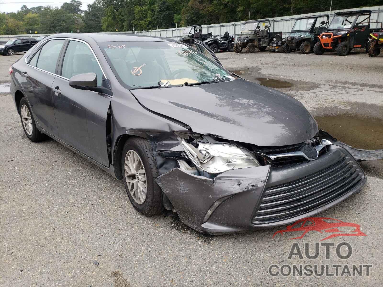 TOYOTA CAMRY 2016 - 4T4BF1FK7GR529472