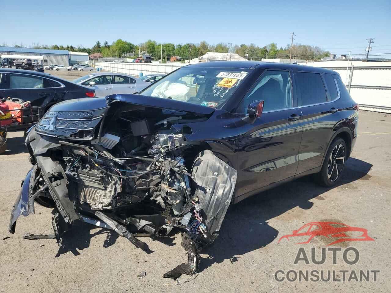 MITSUBISHI OUTLANDER 2022 - JA4J3UA82NZ008962