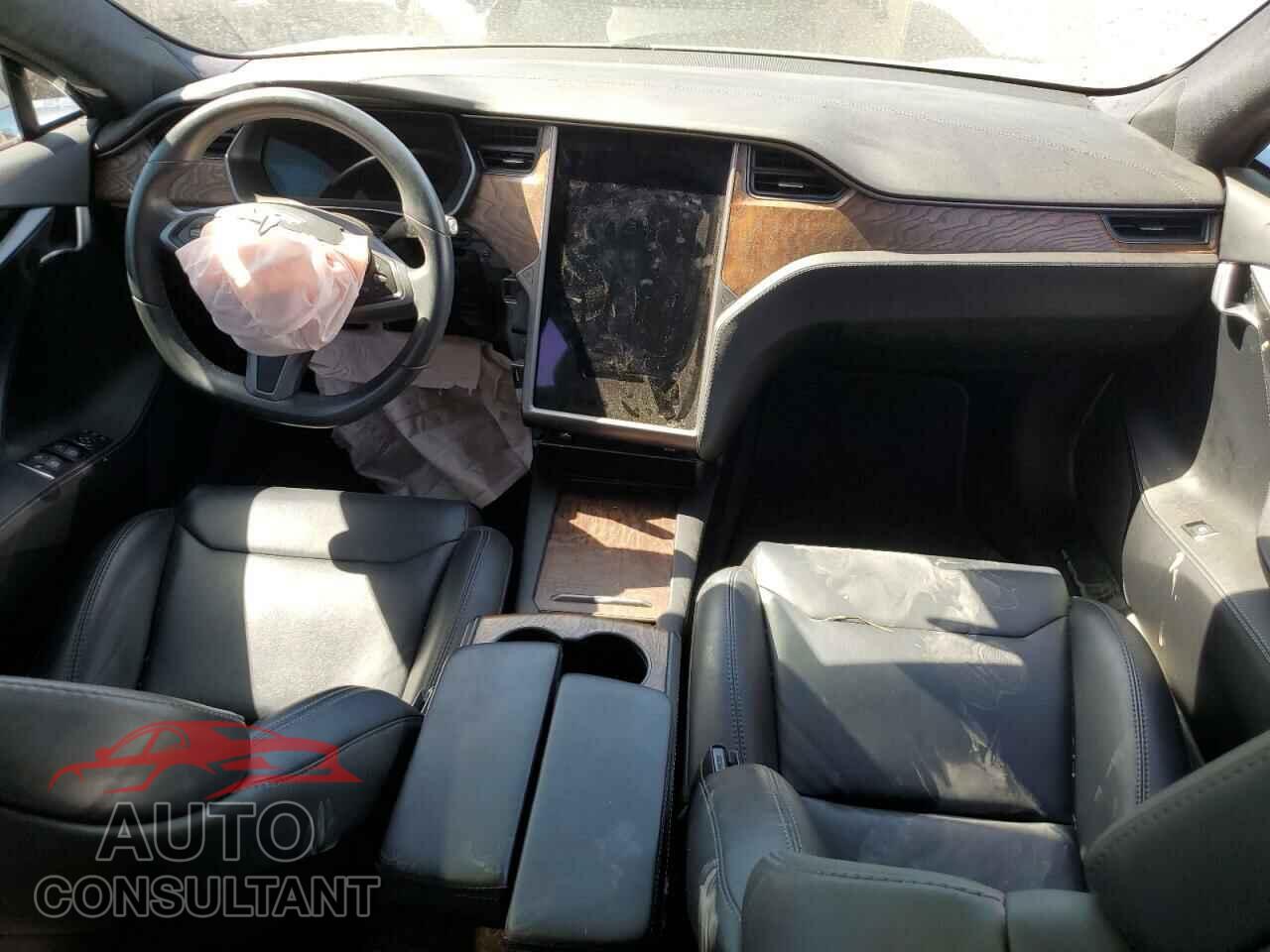 TESLA MODEL S 2018 - 5YJSA1E20JF260648