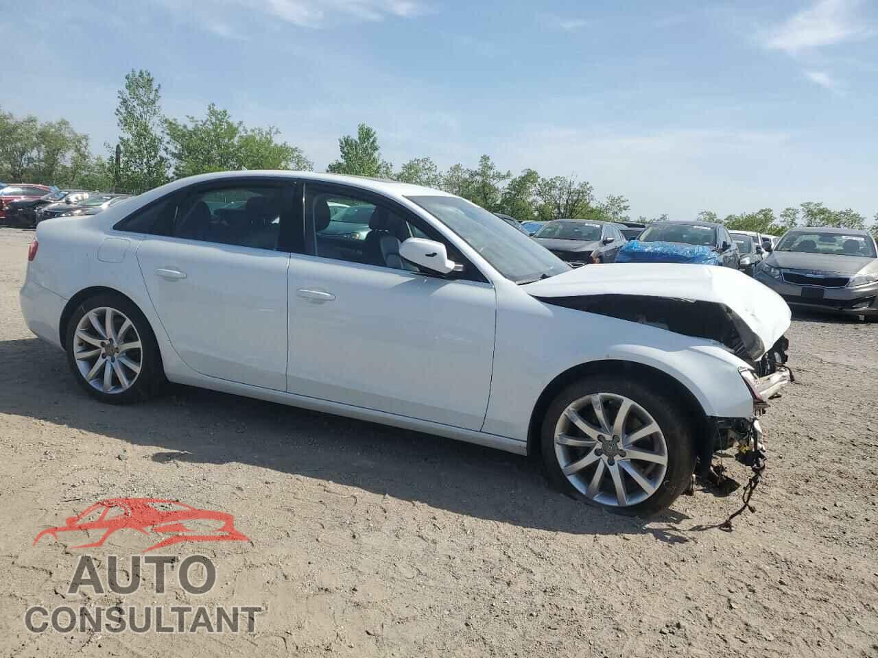 AUDI A4 2013 - WAUEFAFL3DN023449