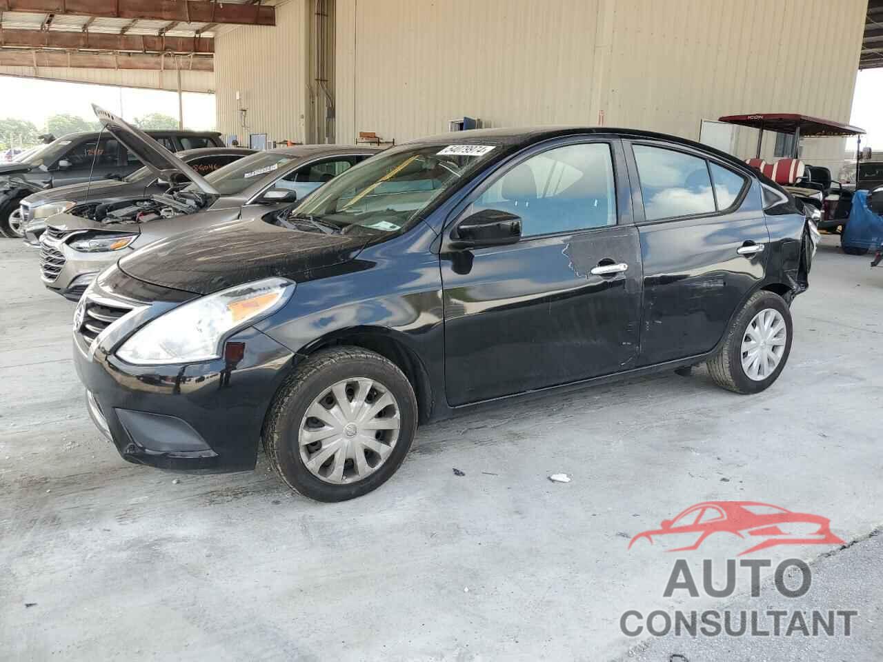 NISSAN VERSA 2018 - 3N1CN7AP0JL807175