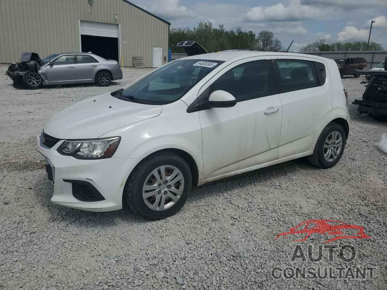 CHEVROLET SONIC 2017 - 1G1JG6SH1H4168670