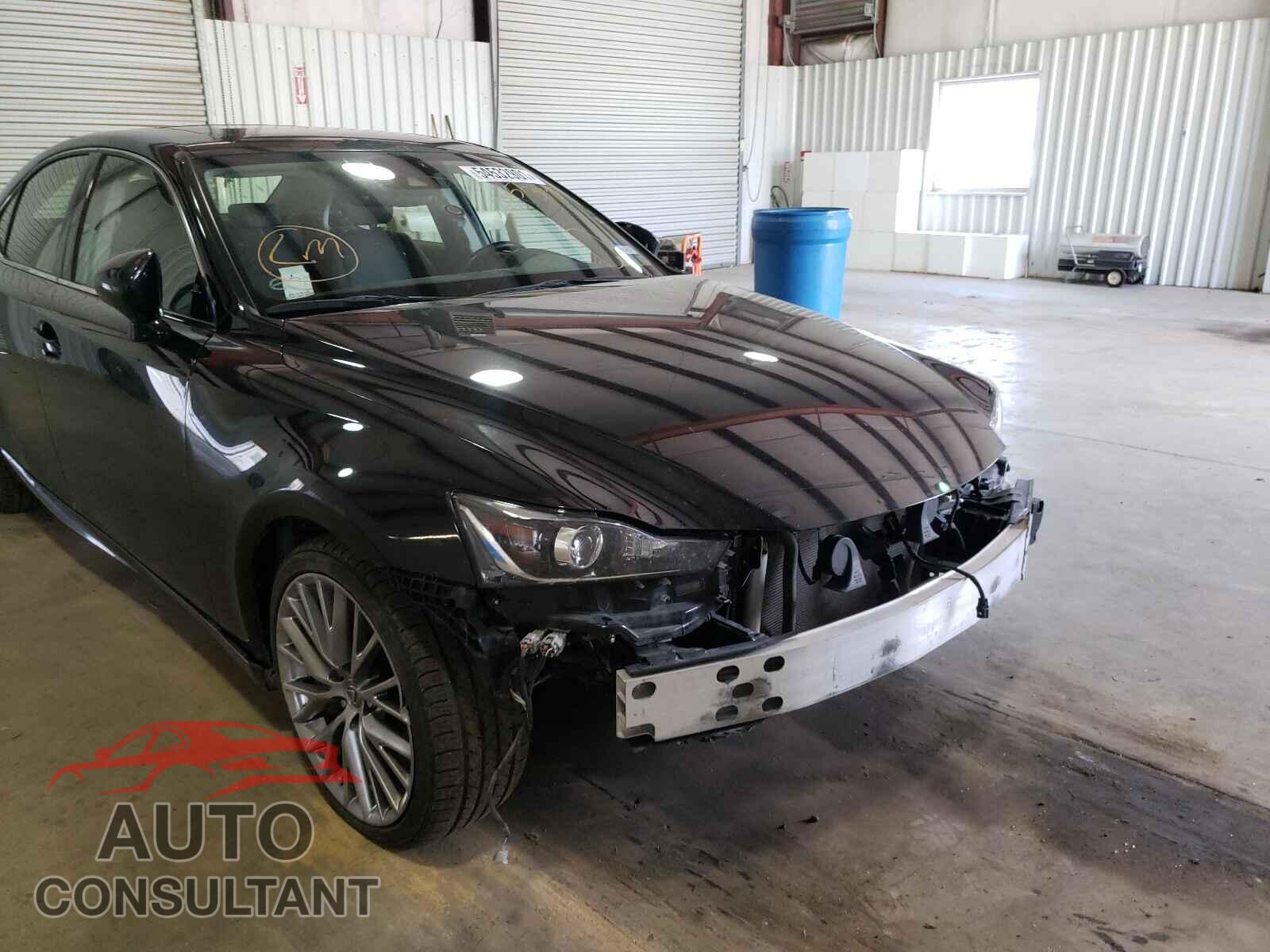 LEXUS IS 2017 - JTHBA1D21H5051317