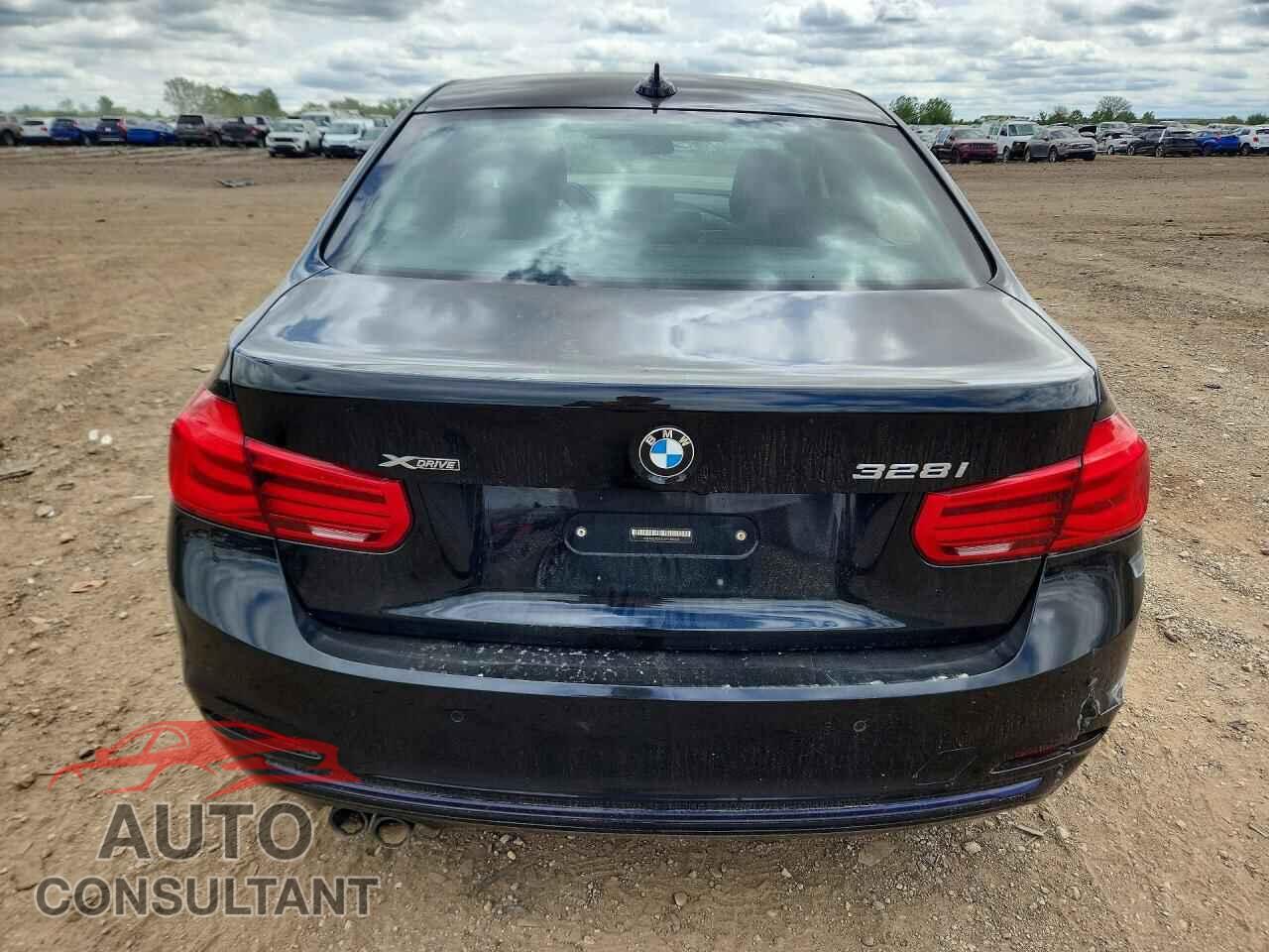 BMW 3 SERIES 2016 - WBA8E3G53GNT80050