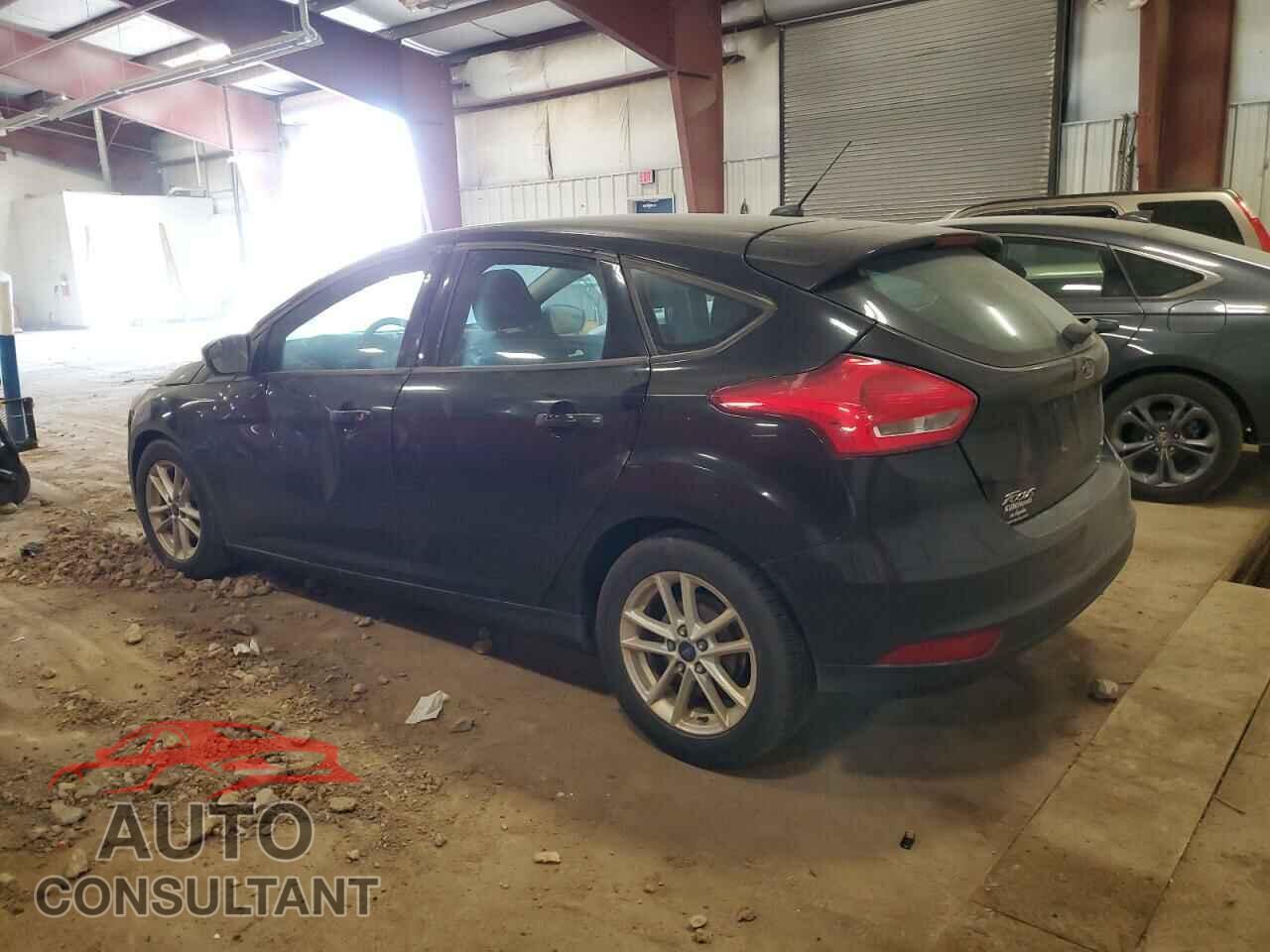 FORD FOCUS 2017 - 1FADP3K23HL271728