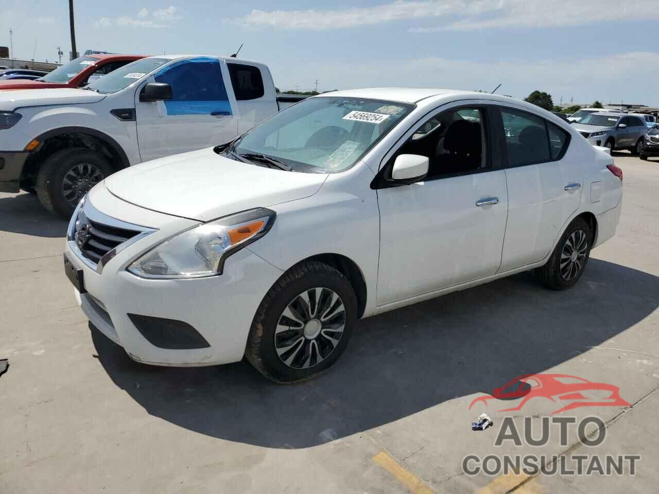 NISSAN VERSA 2018 - 3N1CN7AP4JL814789