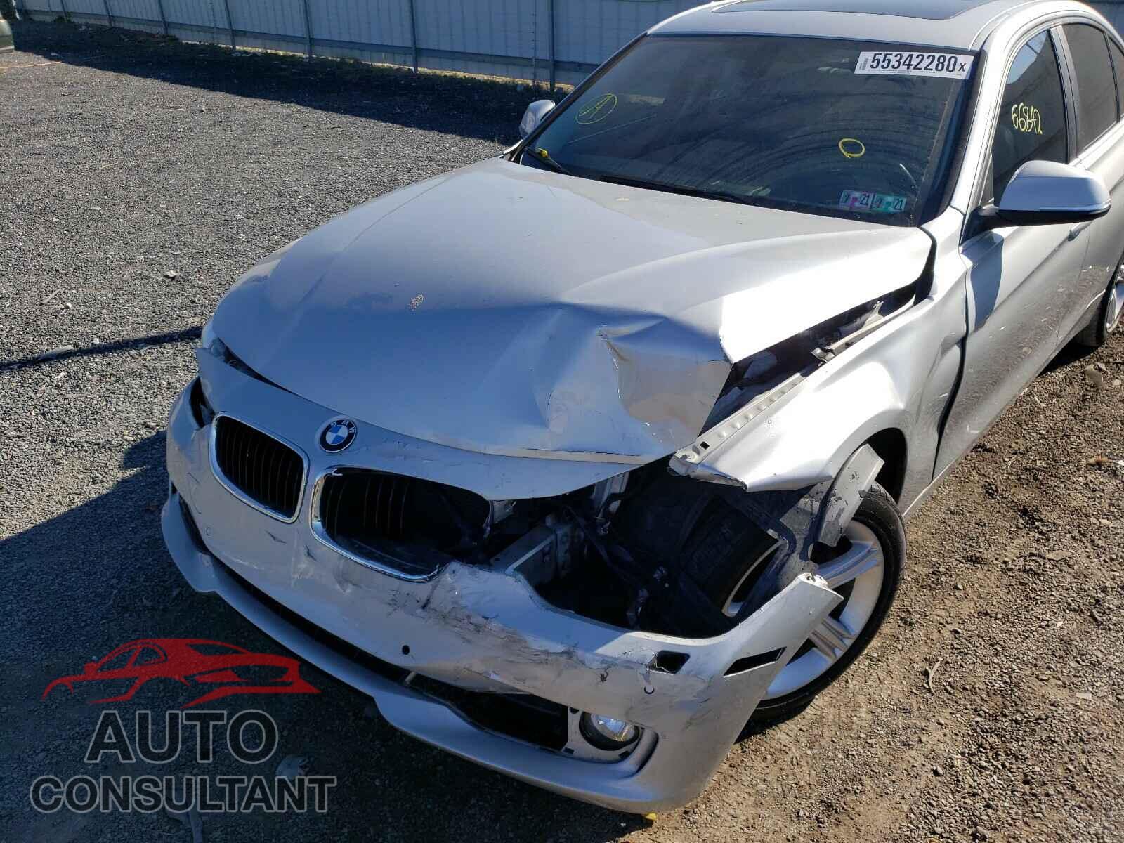 BMW 3 SERIES 2015 - WBA3B3C56FF545462