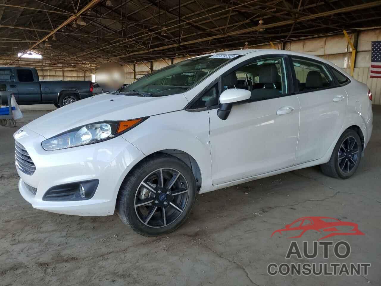 FORD FIESTA 2018 - 3FADP4BJ9JM125027