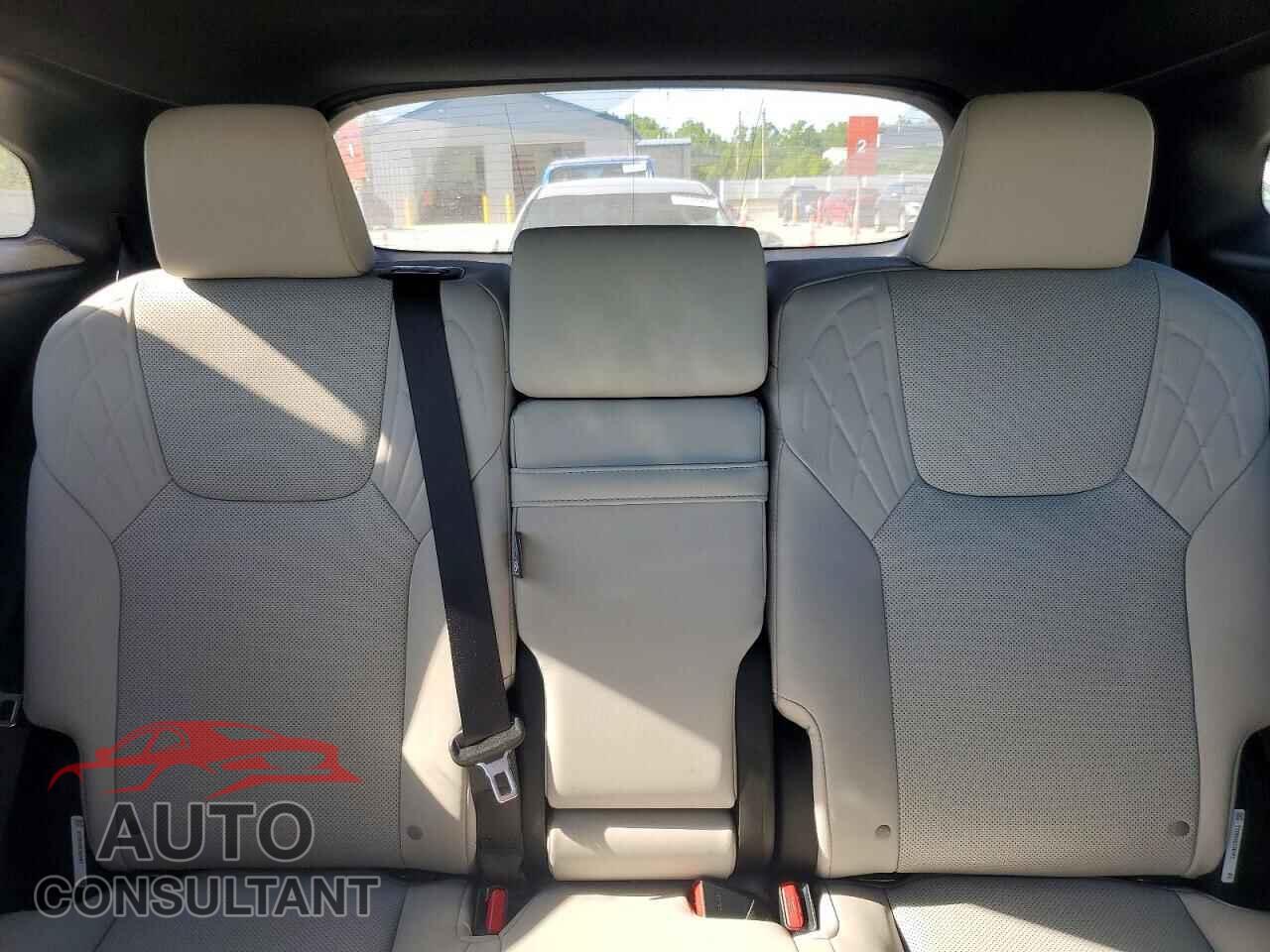 LEXUS UNKNOWN 2025 - 2T2BBMCAXSC091460