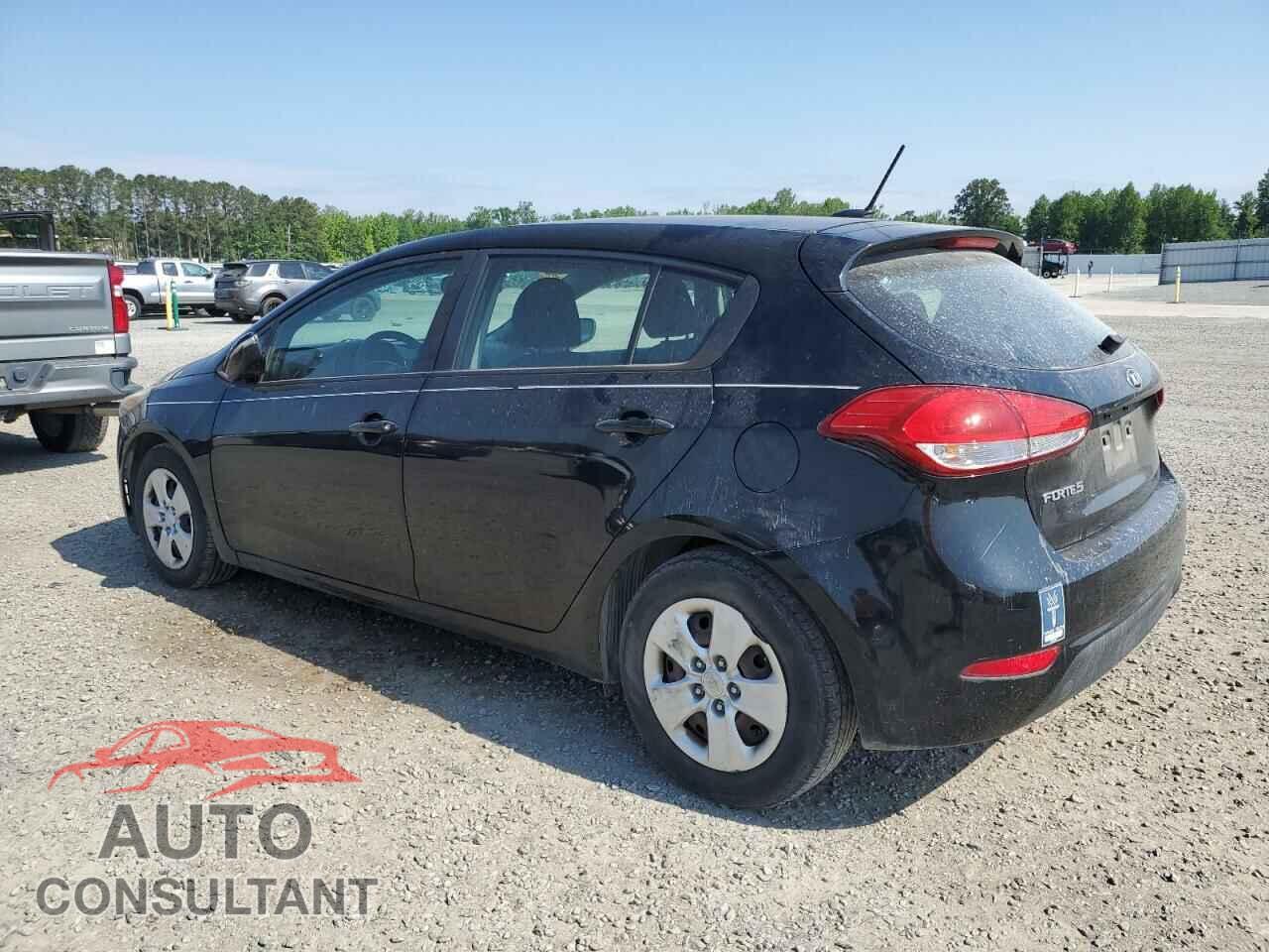 KIA FORTE 2017 - KNAFK5A83H5698007