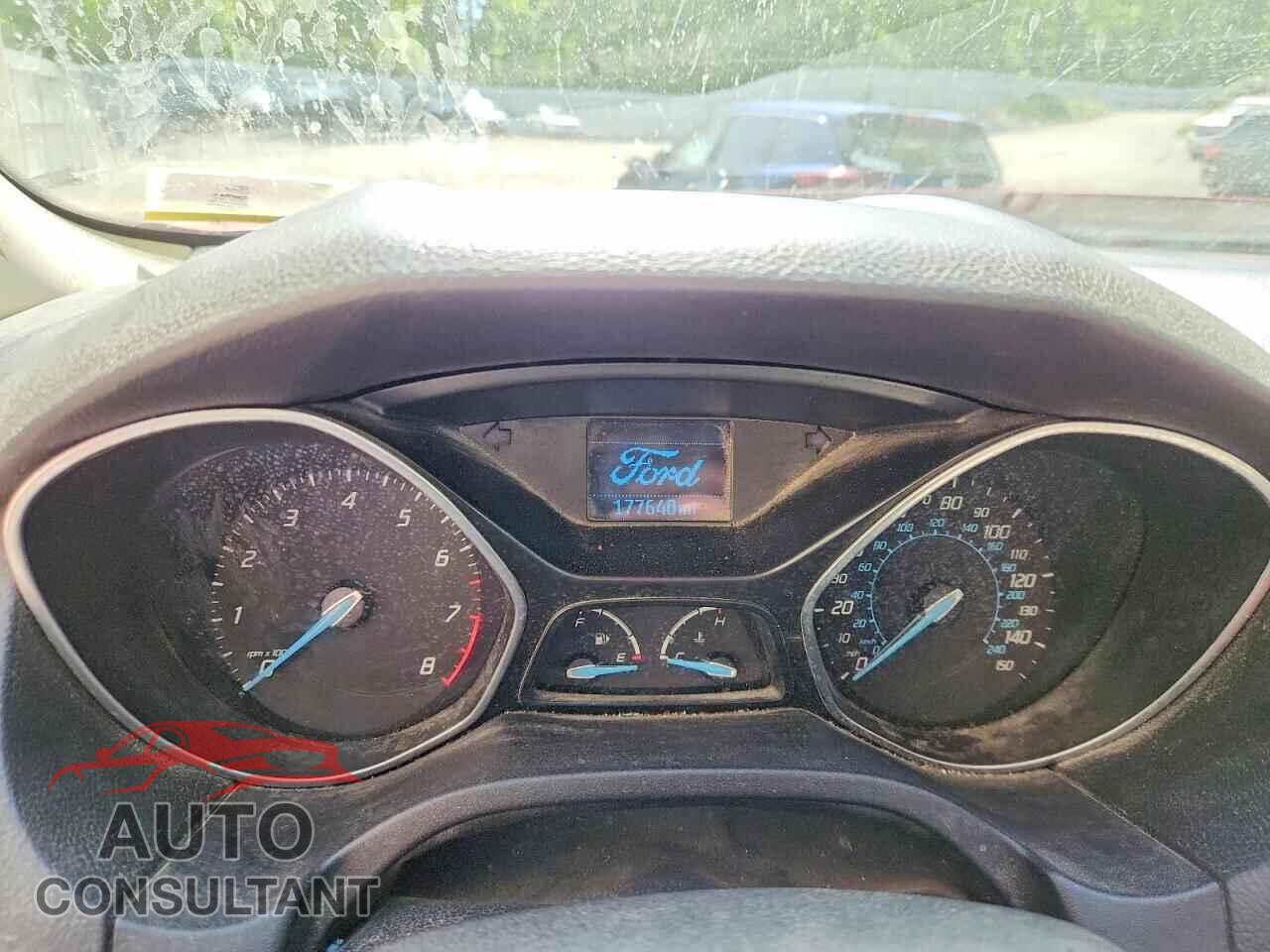 FORD FOCUS 2012 - 1FAHP3F23CL391002