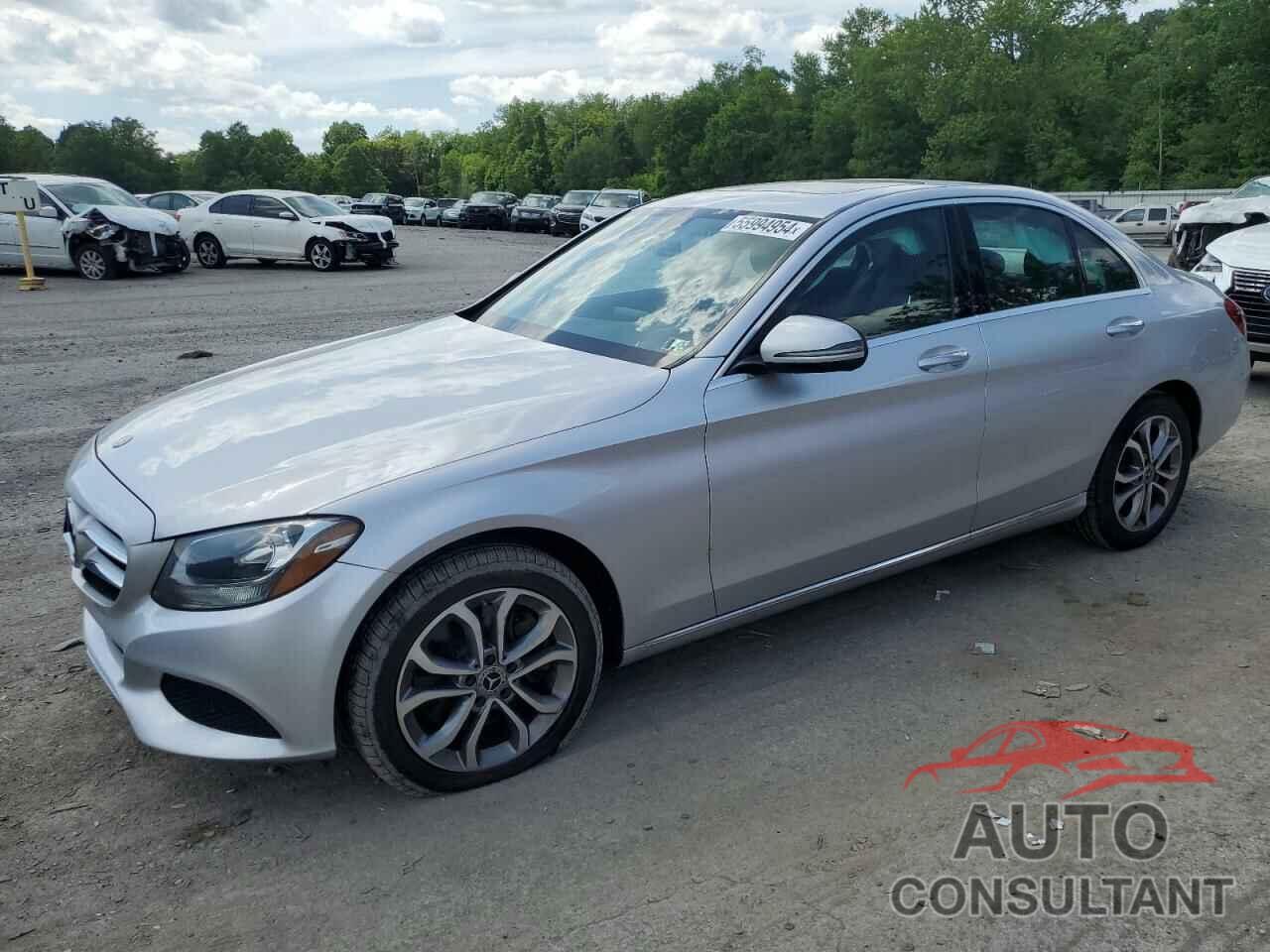 MERCEDES-BENZ C-CLASS 2018 - 55SWF4KB8JU235455