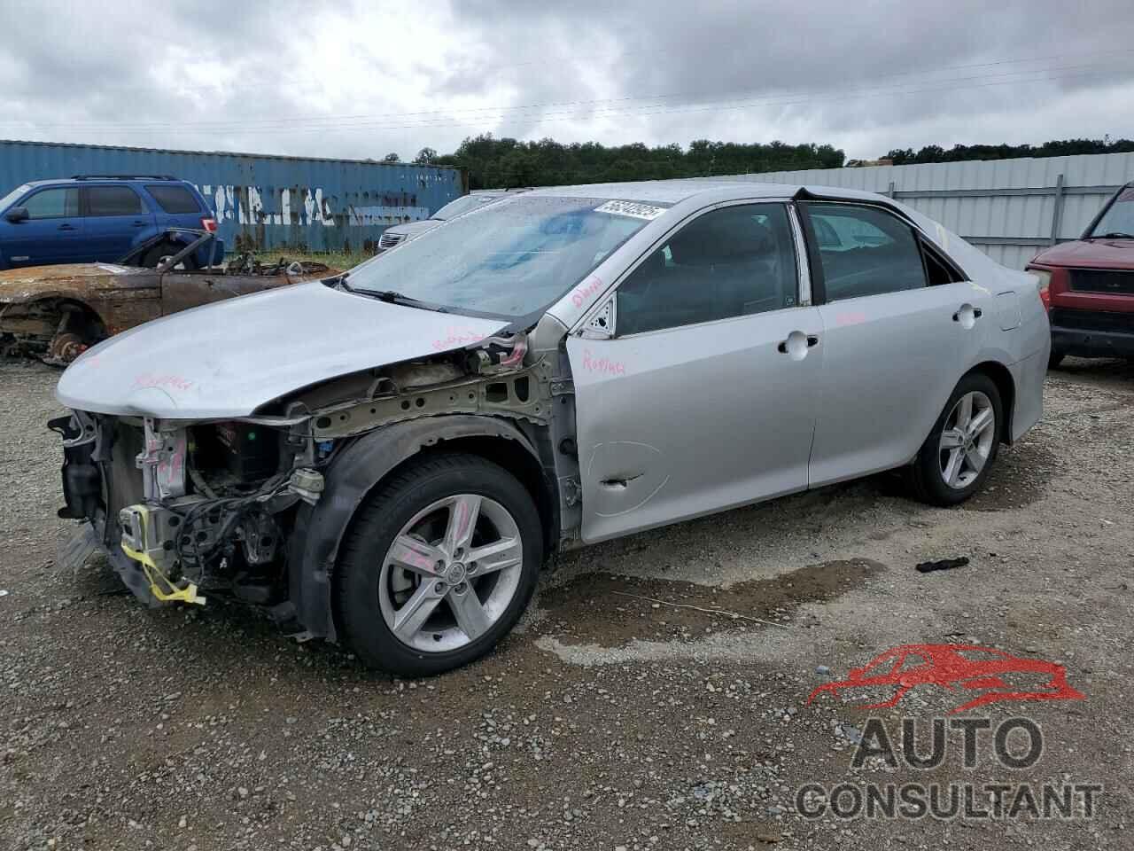 TOYOTA CAMRY 2014 - 4T1BF1FK6EU440029