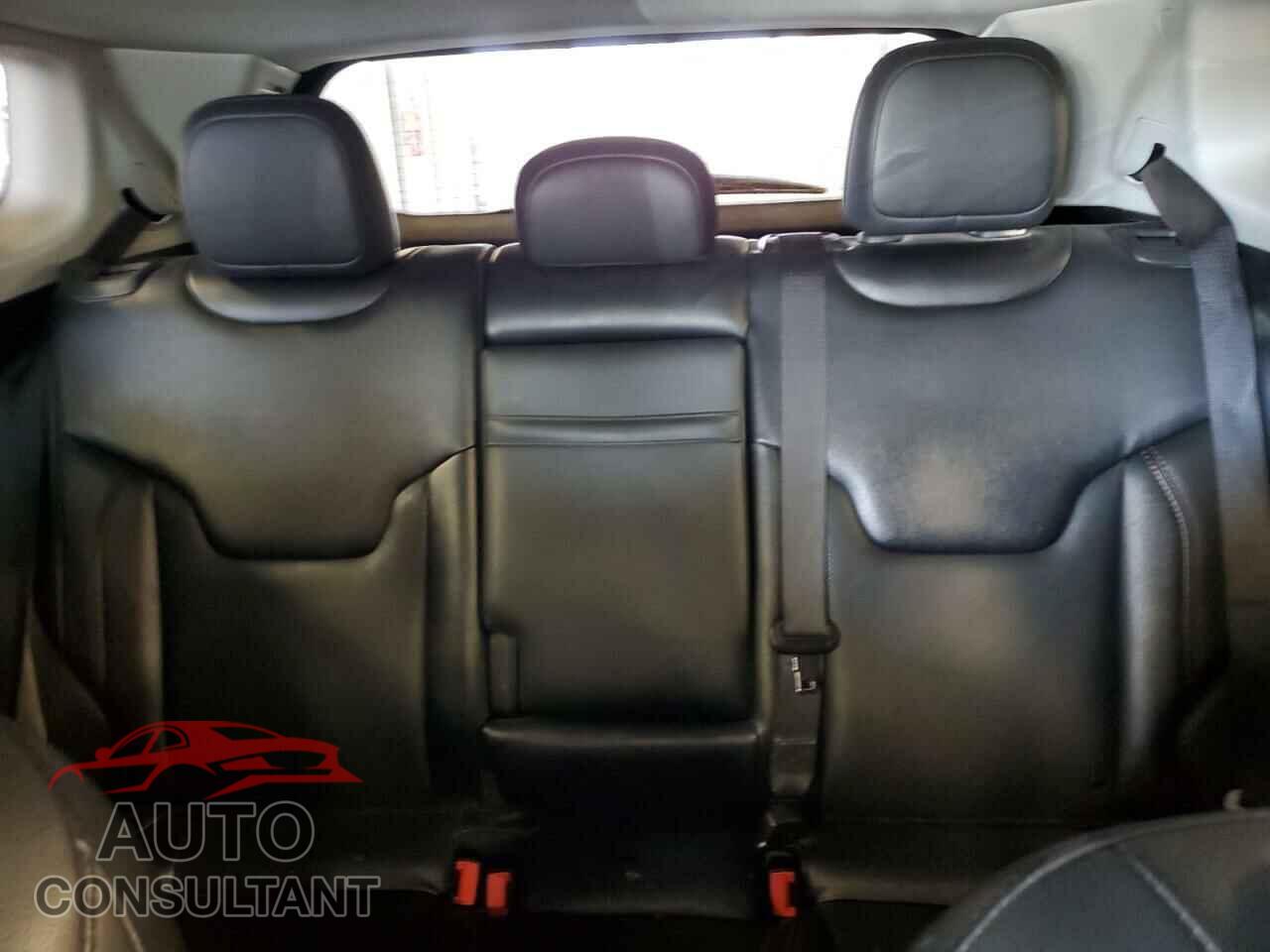 JEEP COMPASS 2020 - 3C4NJDCB4LT137571
