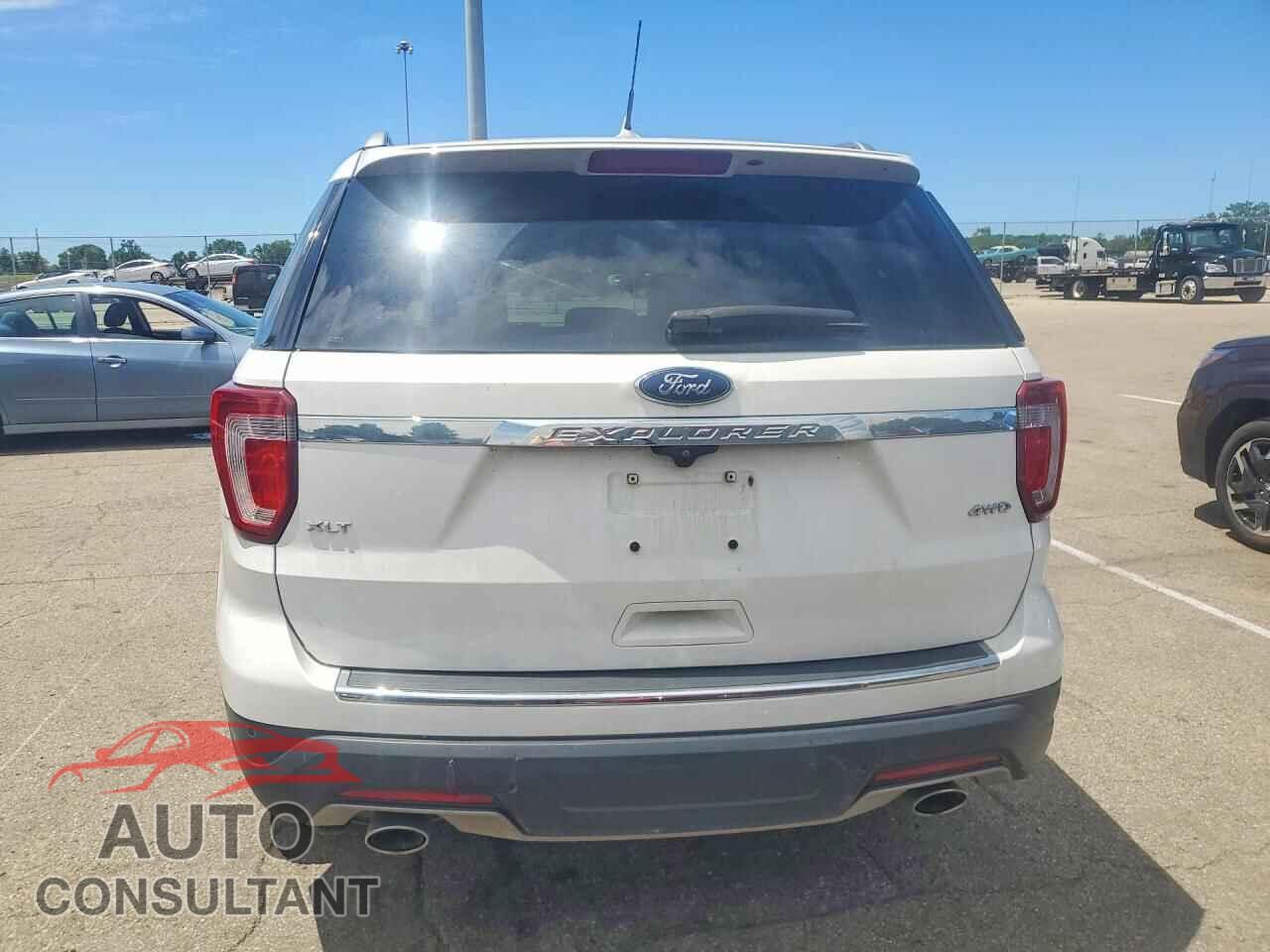 FORD EXPLORER 2018 - 1FM5K8D85JGB25126