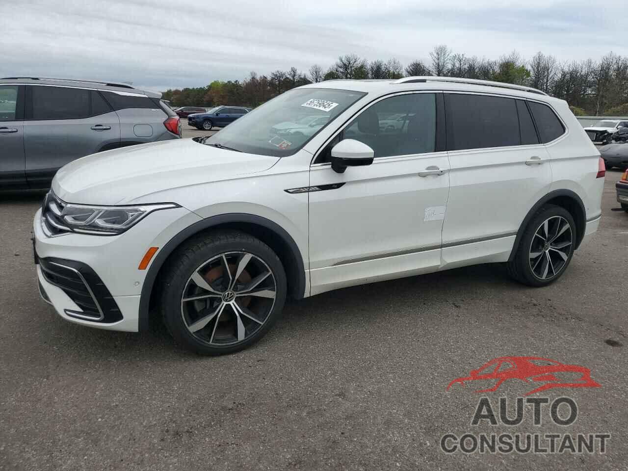 VOLKSWAGEN TIGUAN 2022 - 3VV4B7AX5NM012182