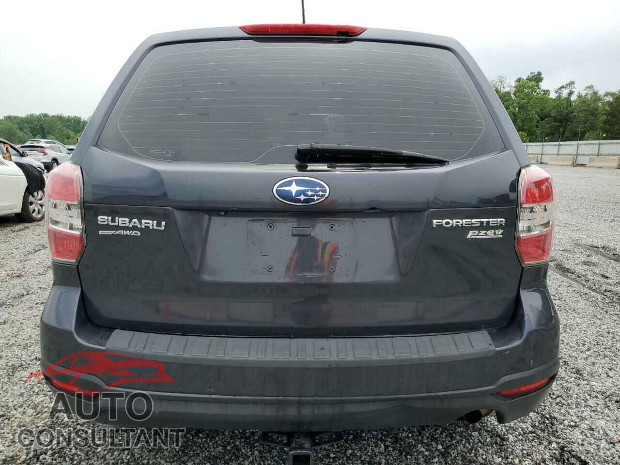 SUBARU FORESTER 2015 - JF2SJAAC5FH558247