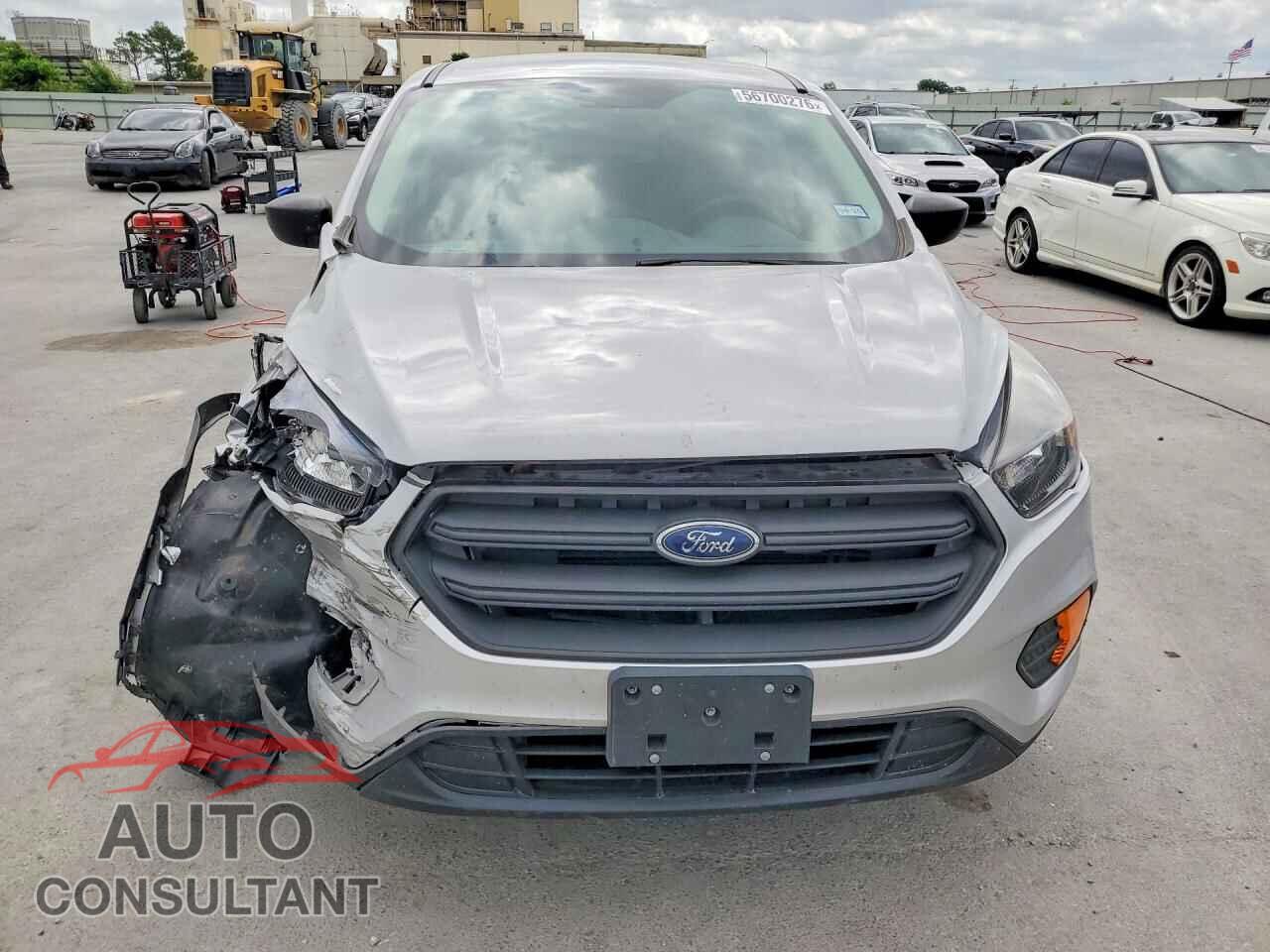 FORD ESCAPE 2019 - 1FMCU0F79KUB01518