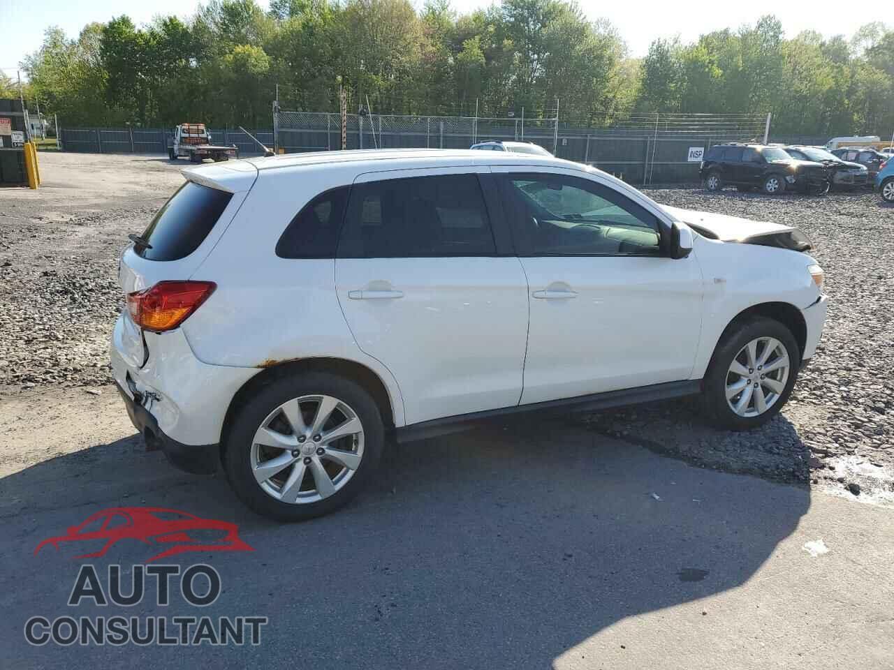 MITSUBISHI OUTLANDER 2014 - 4A4AR3AU6EE007700