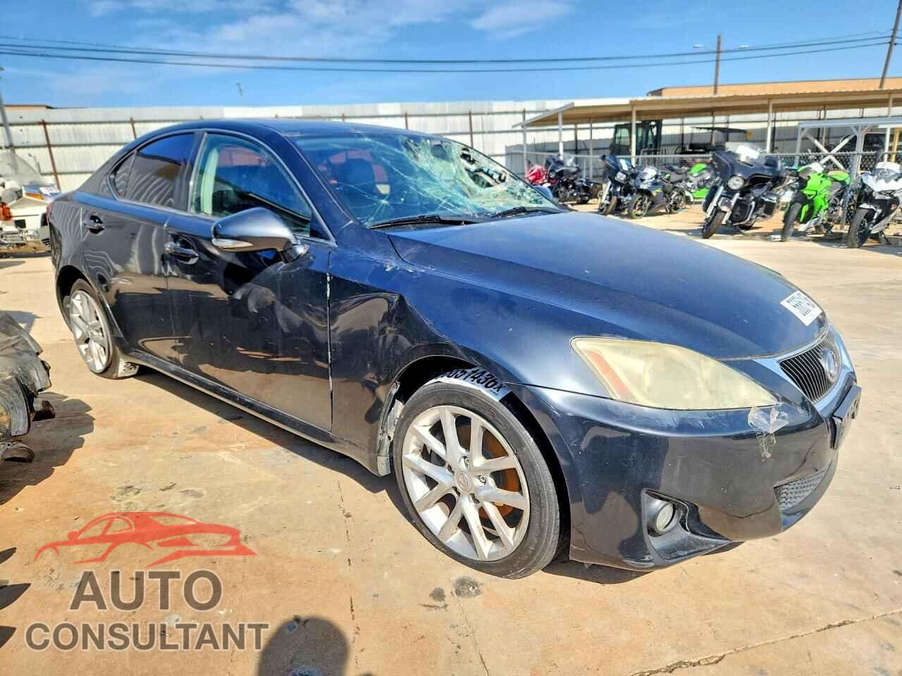 LEXUS IS 2011 - JTHBF5C28B2101231