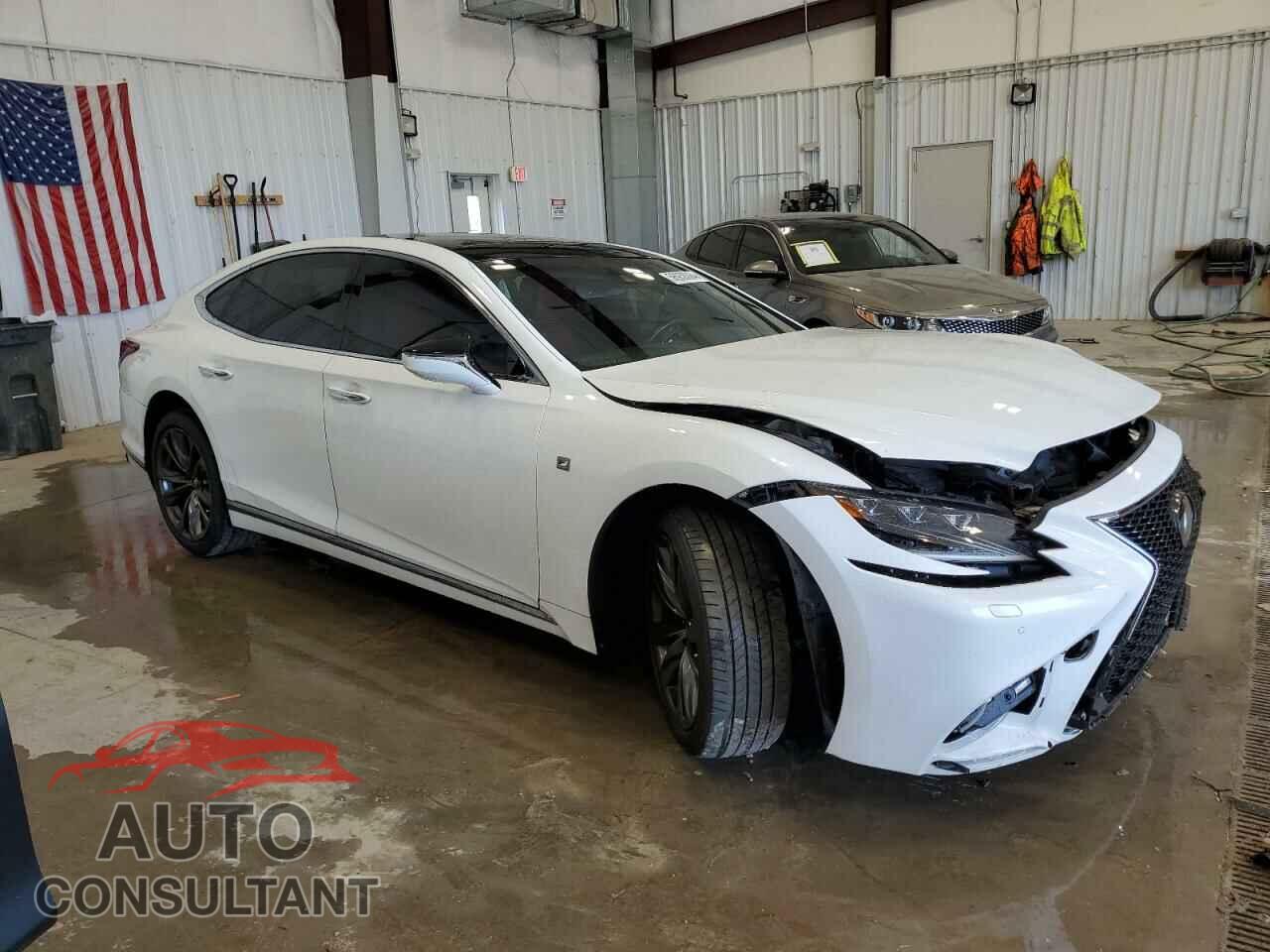 LEXUS LS500 2018 - JTHC51FF6J5002970