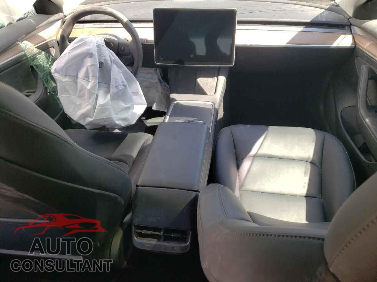 TESLA MODEL 3 2022 - 5YJ3E1EB5NF366690