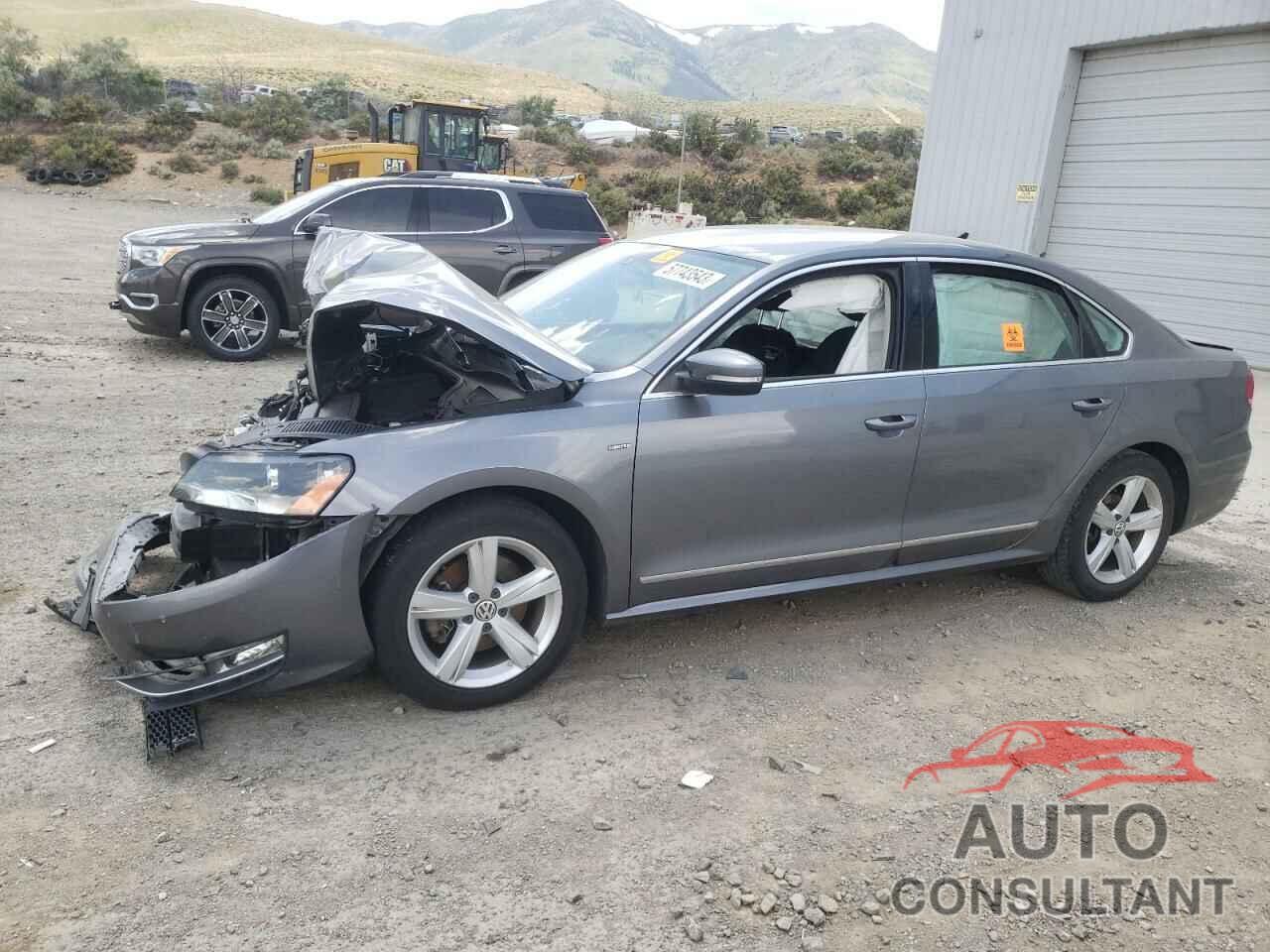 VOLKSWAGEN PASSAT 2015 - 1VWAT7A36FC104008
