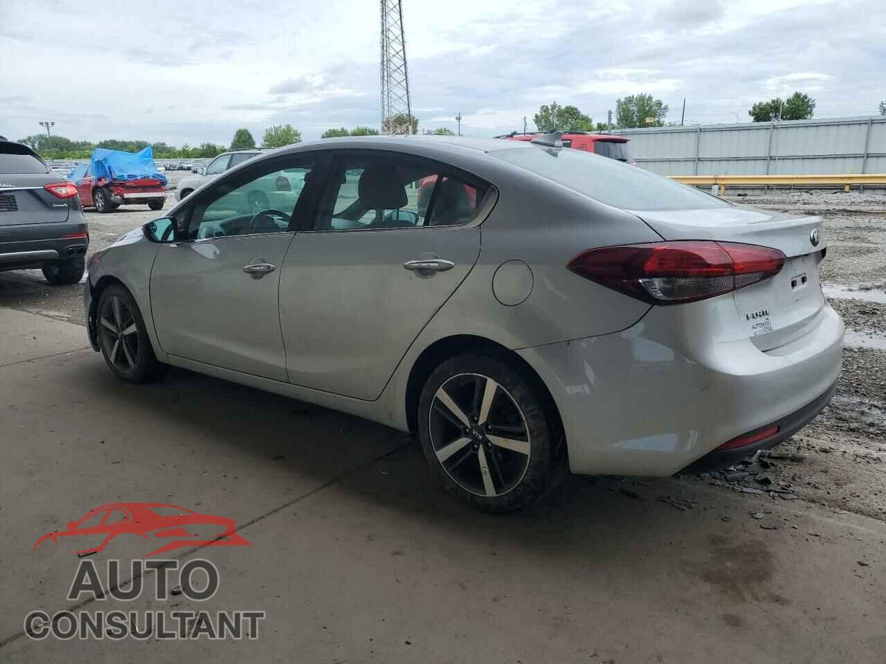 KIA FORTE 2017 - 3KPFL4A86HE036808