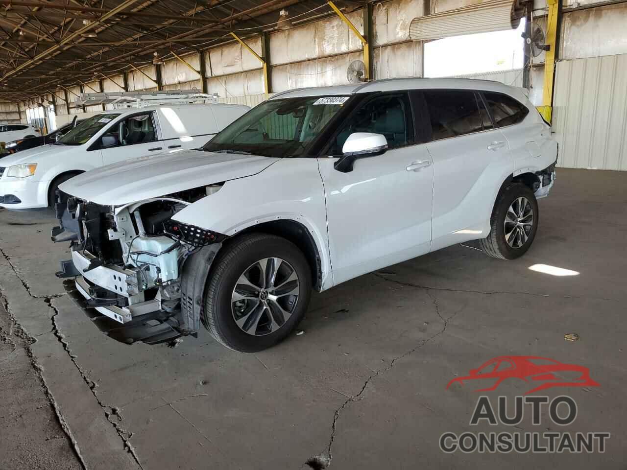 TOYOTA HIGHLANDER 2023 - 5TDKDRBH0PS035665