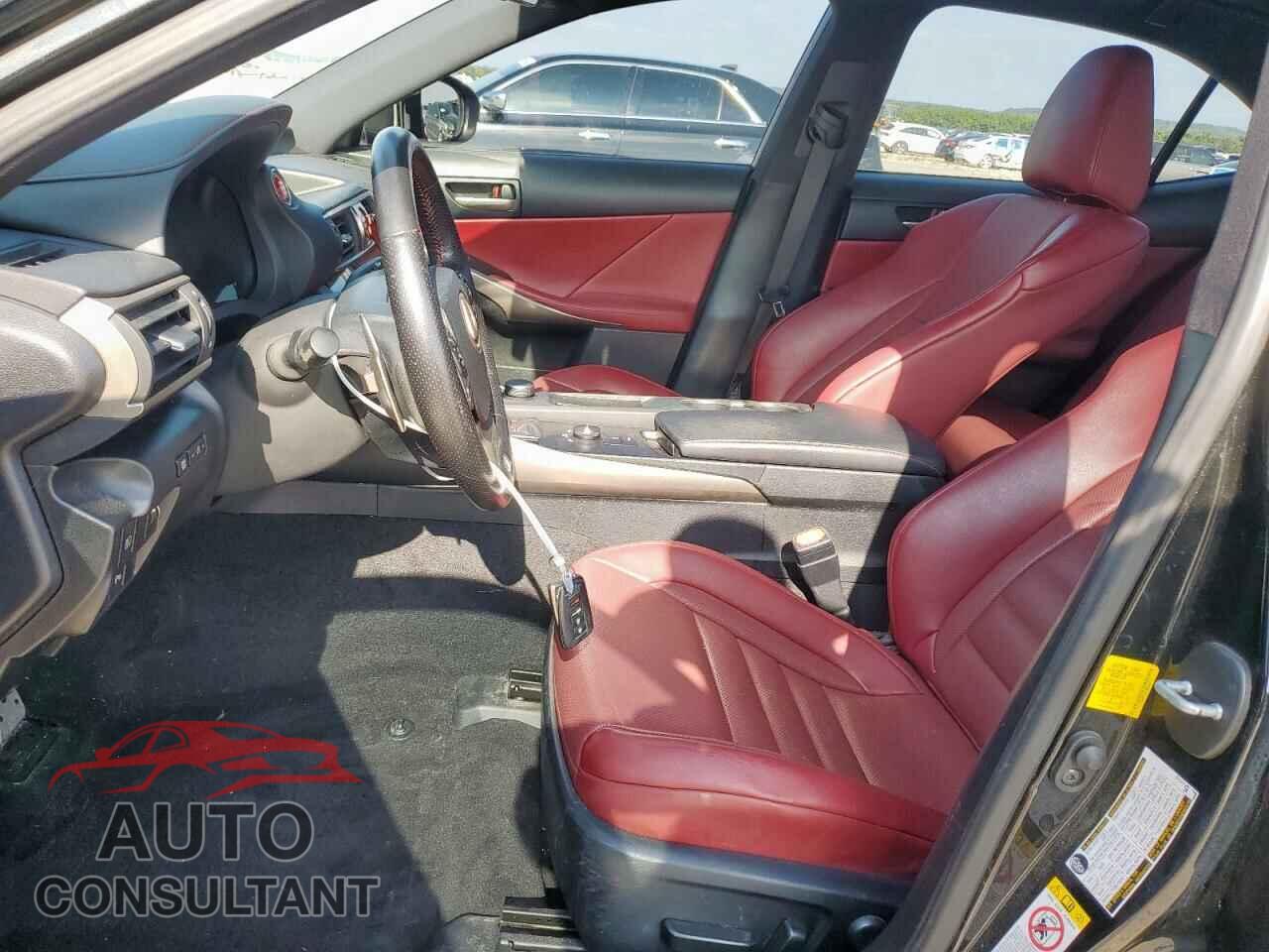 LEXUS IS 2019 - JTHBA1D26K5084837