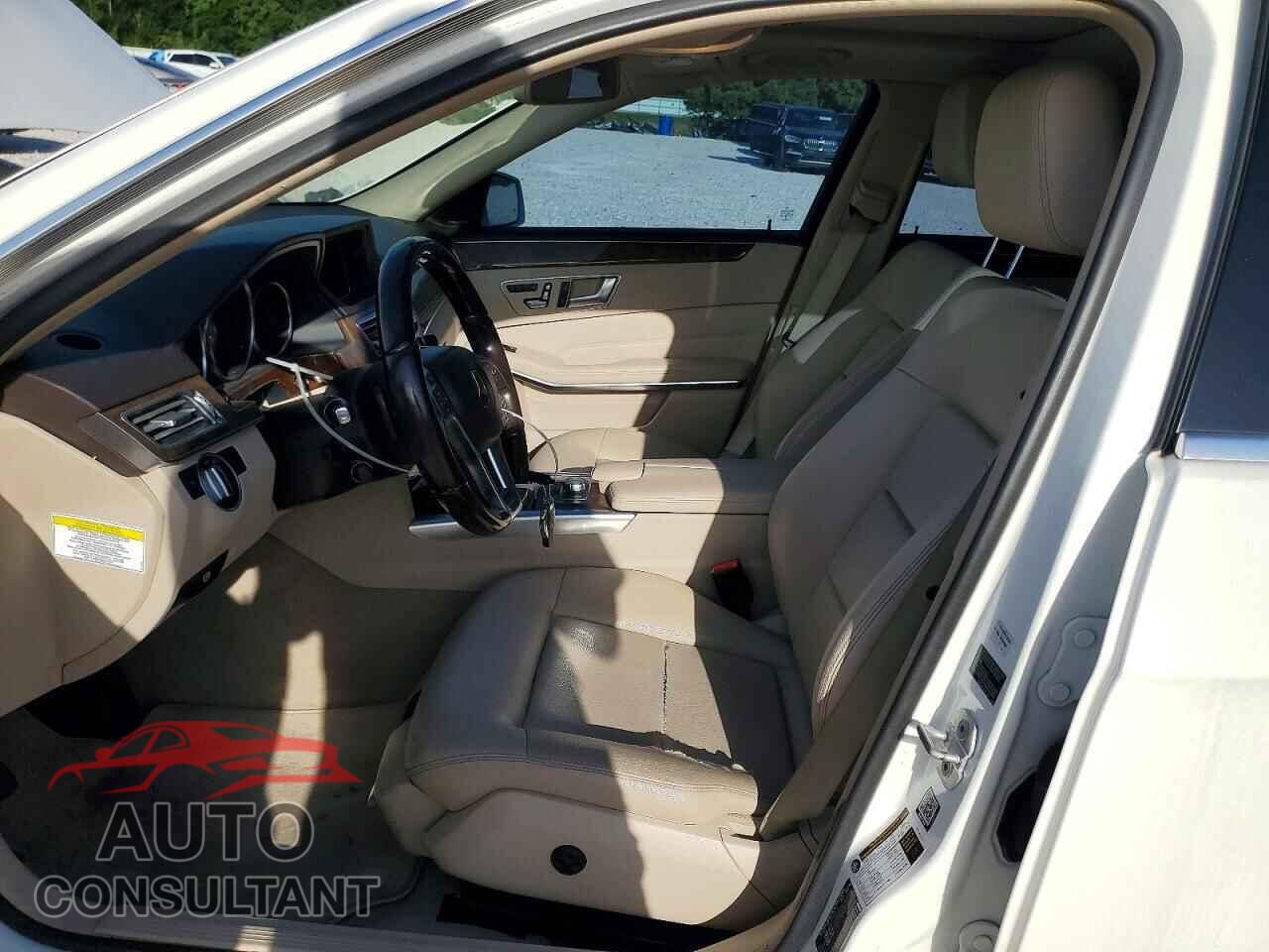 MERCEDES-BENZ E-CLASS 2014 - WDDHF5KB2EA971117