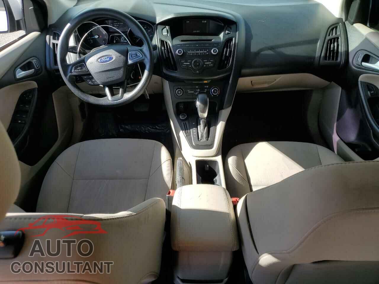 FORD FOCUS 2017 - 1FADP3F23HL259721