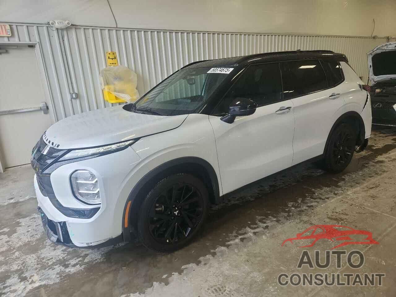 MITSUBISHI OUTLANDER 2024 - JA4J3WA88RZ058122
