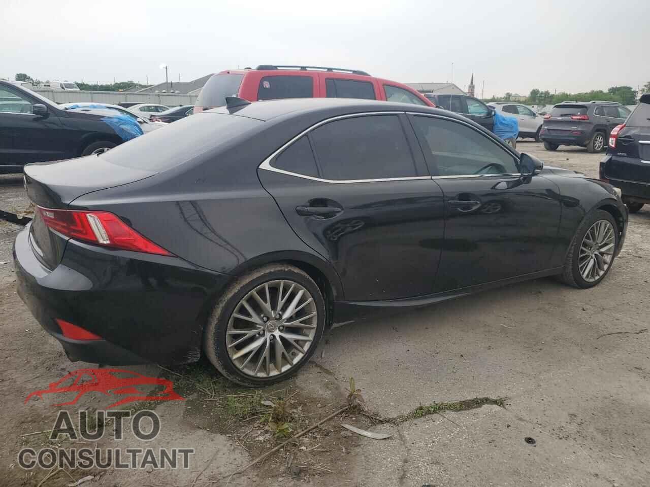 LEXUS IS 2014 - JTHCF1D21E5005603