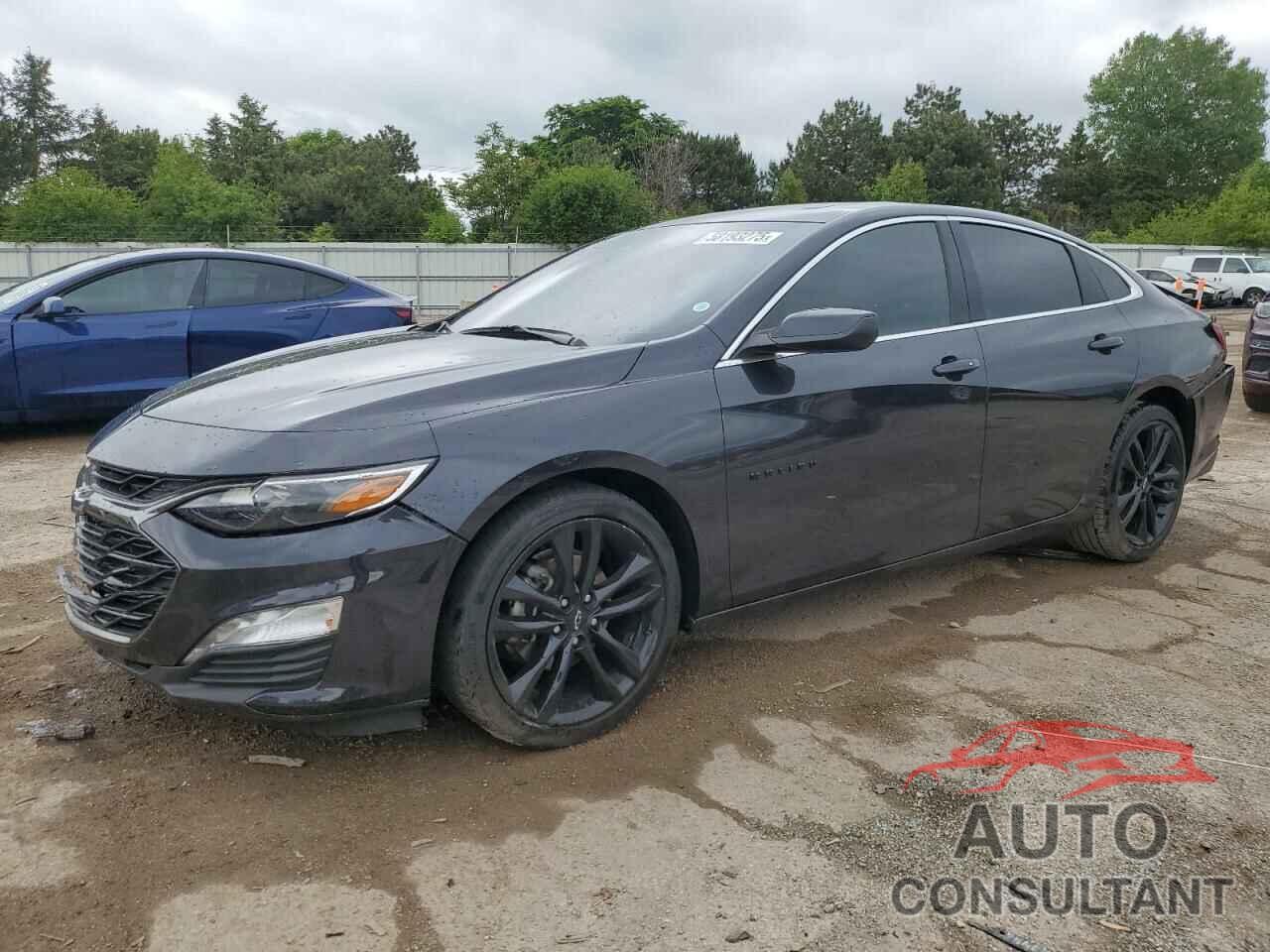 CHEVROLET MALIBU 2022 - 1G1ZD5ST3NF214395