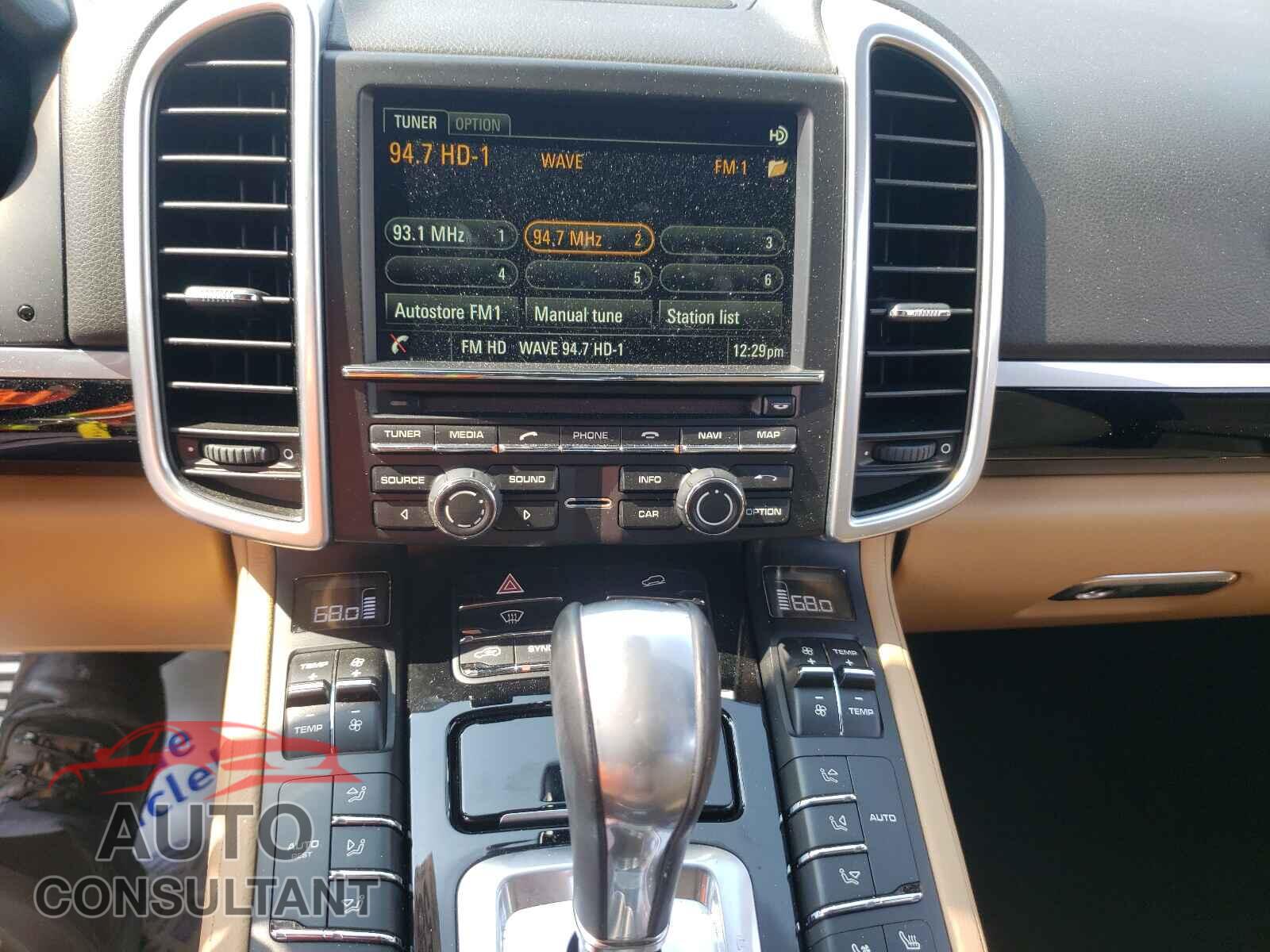 PORSCHE CAYENNE 2016 - WP1AB2A2XGLA96897