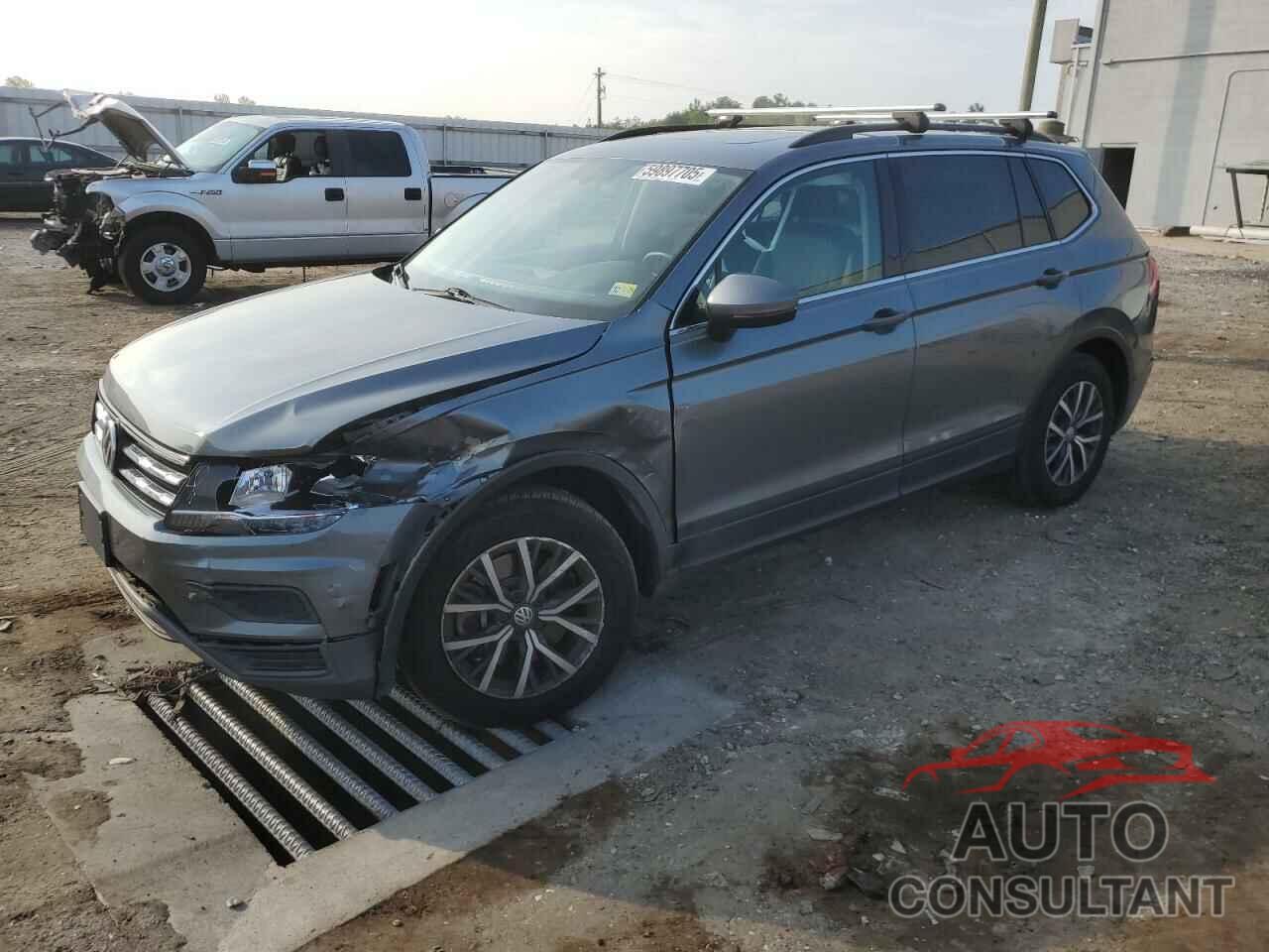 VOLKSWAGEN TIGUAN 2019 - 3VV3B7AX4KM066161