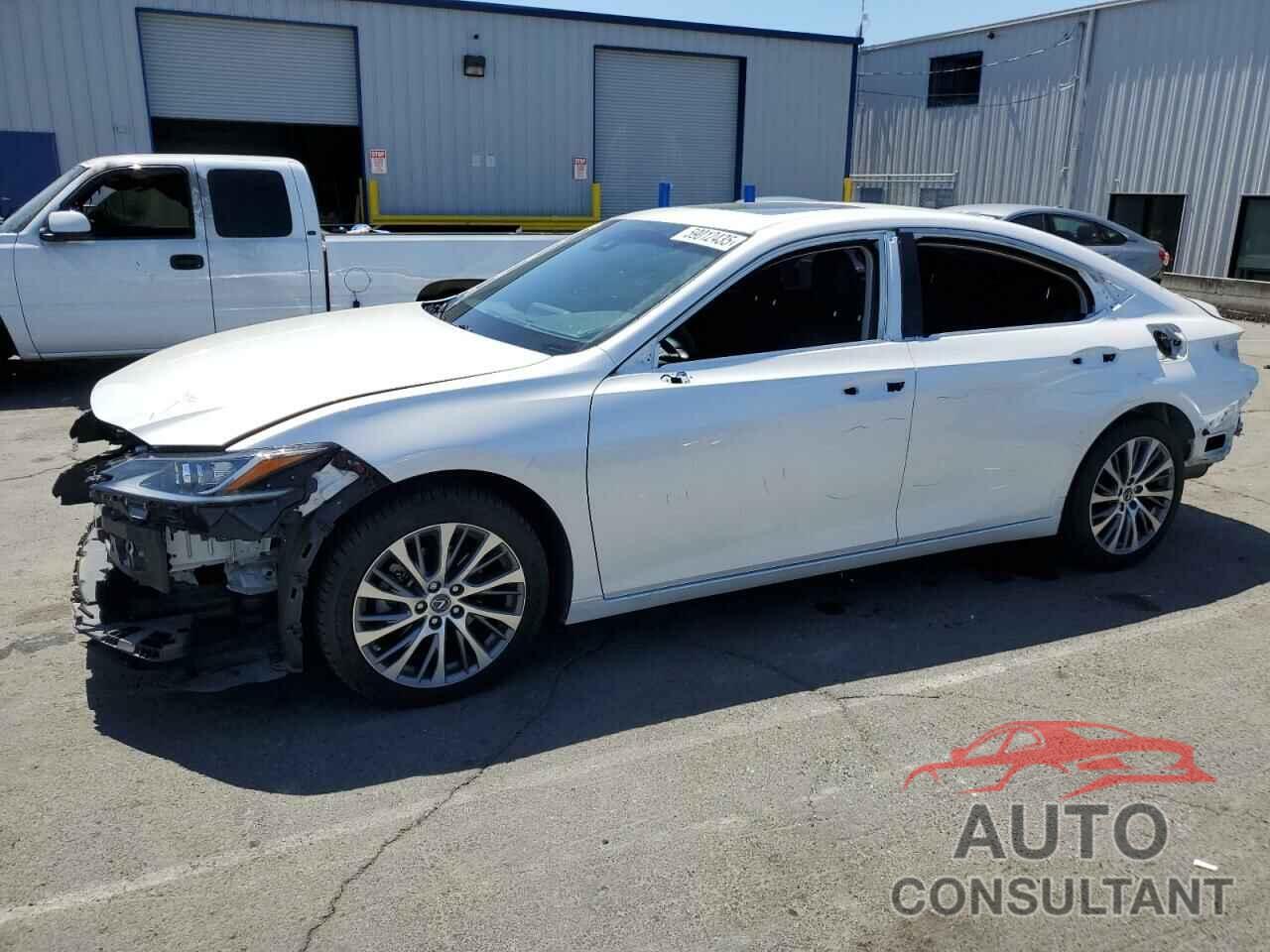 LEXUS ES350 2021 - 58ADZ1B15MU082670