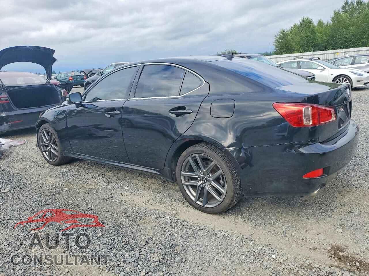 LEXUS IS 2013 - JTHCF5C26D5062872