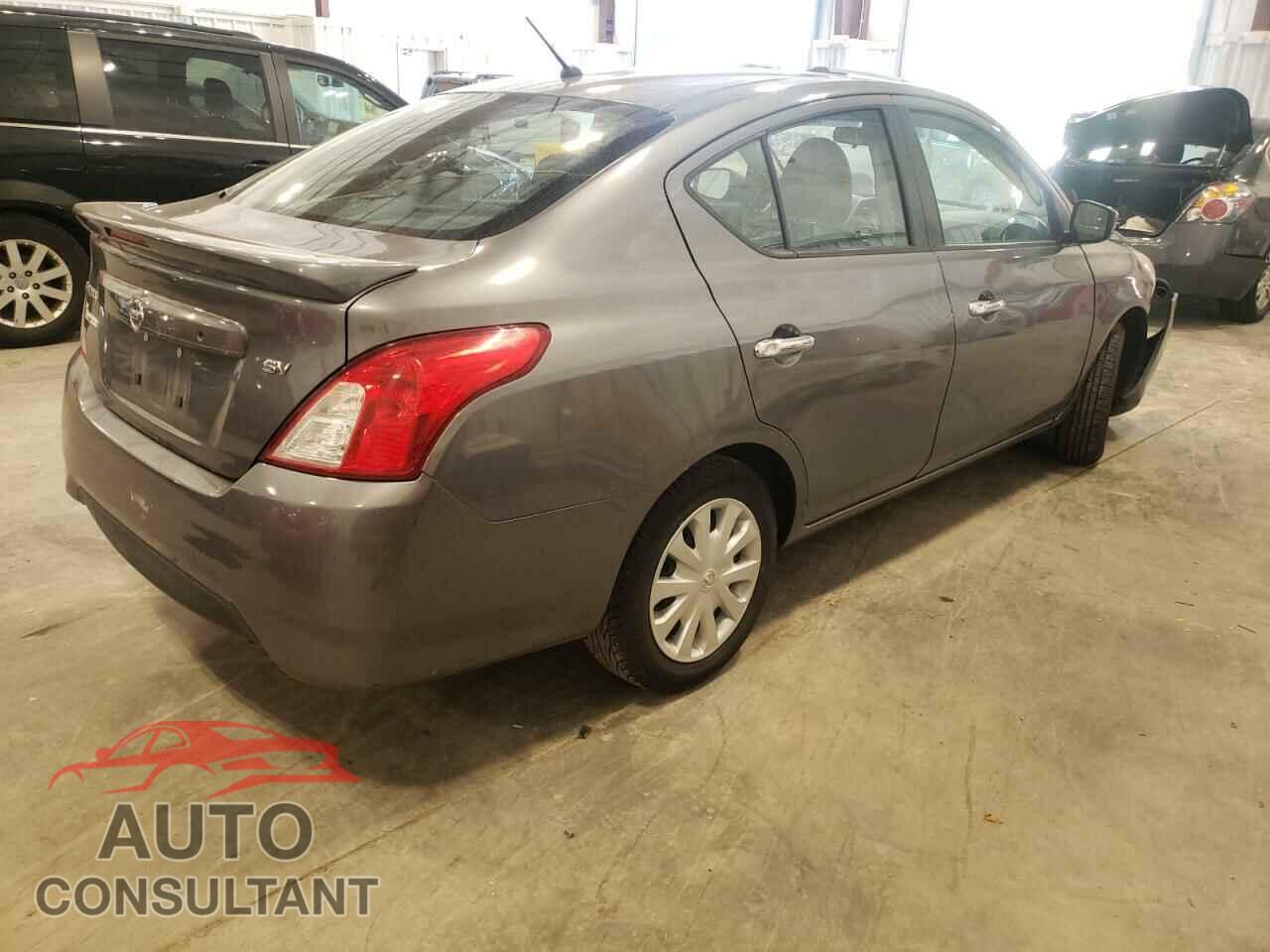 NISSAN VERSA 2017 - 3N1CN7AP3HL823204